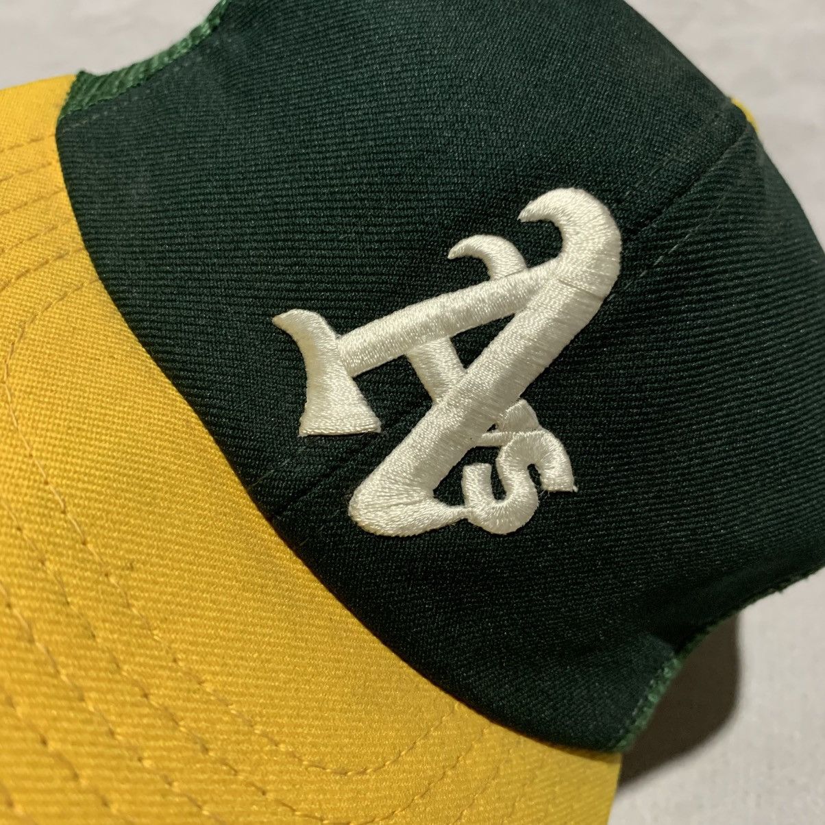 MLB Vintage MLB Oakland Athletics Trucker Hat by Annco Size ONE SIZE - 2 Thumbnail