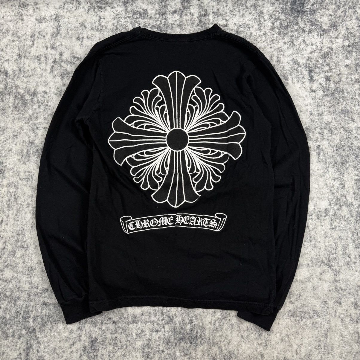 Chrome Hearts Chrome Hearts Vintage Jumbo Cross ‘Black’ Longsleeve Size US S / EU 44-46 / 1 - 1 Thumbnail