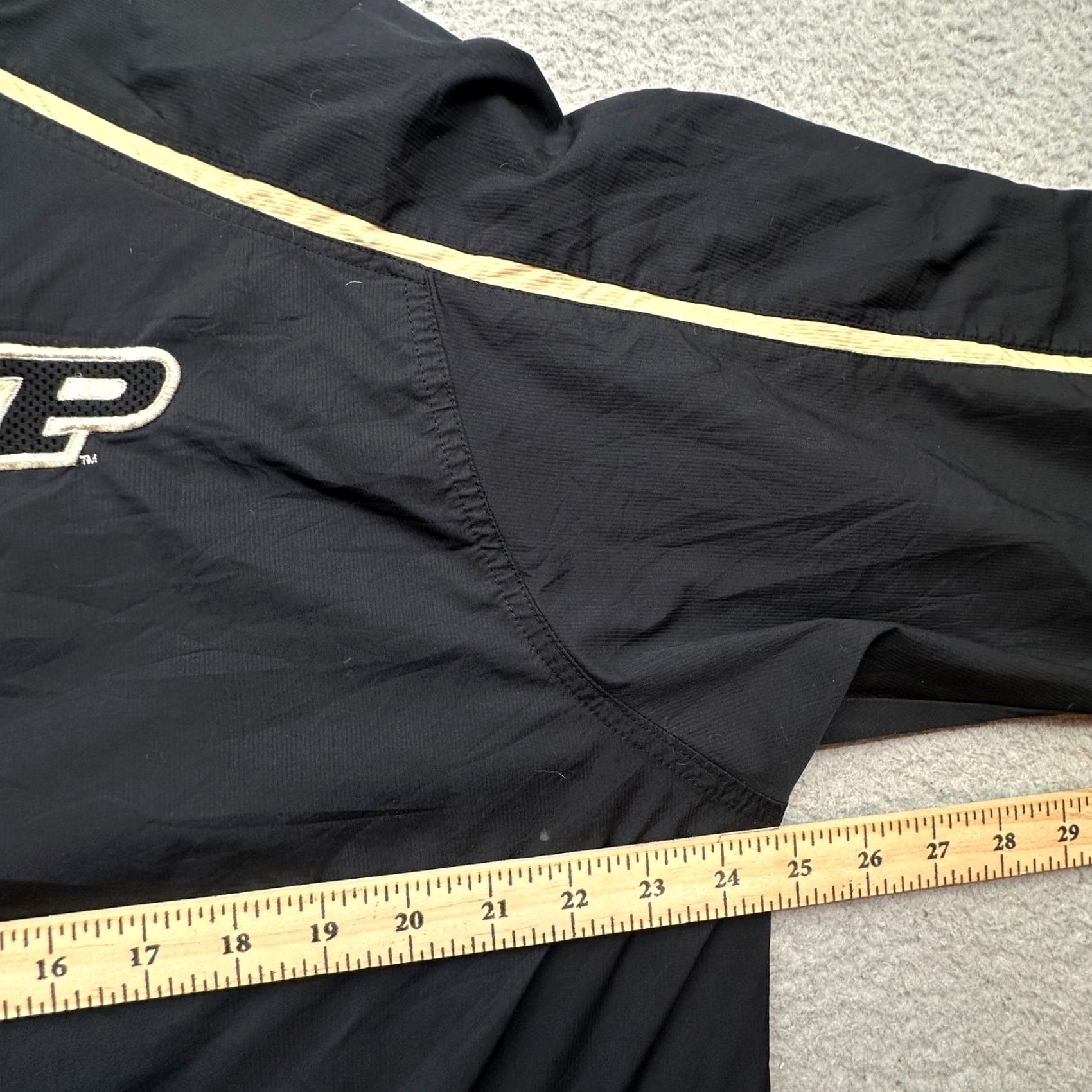 Nike Nike Team Fit Storm Purdue Boilermakers 1/4 Zip Windbreaker Jacket Mens Large Black Size US L / EU 52-54 / 3 - 5 Thumbnail