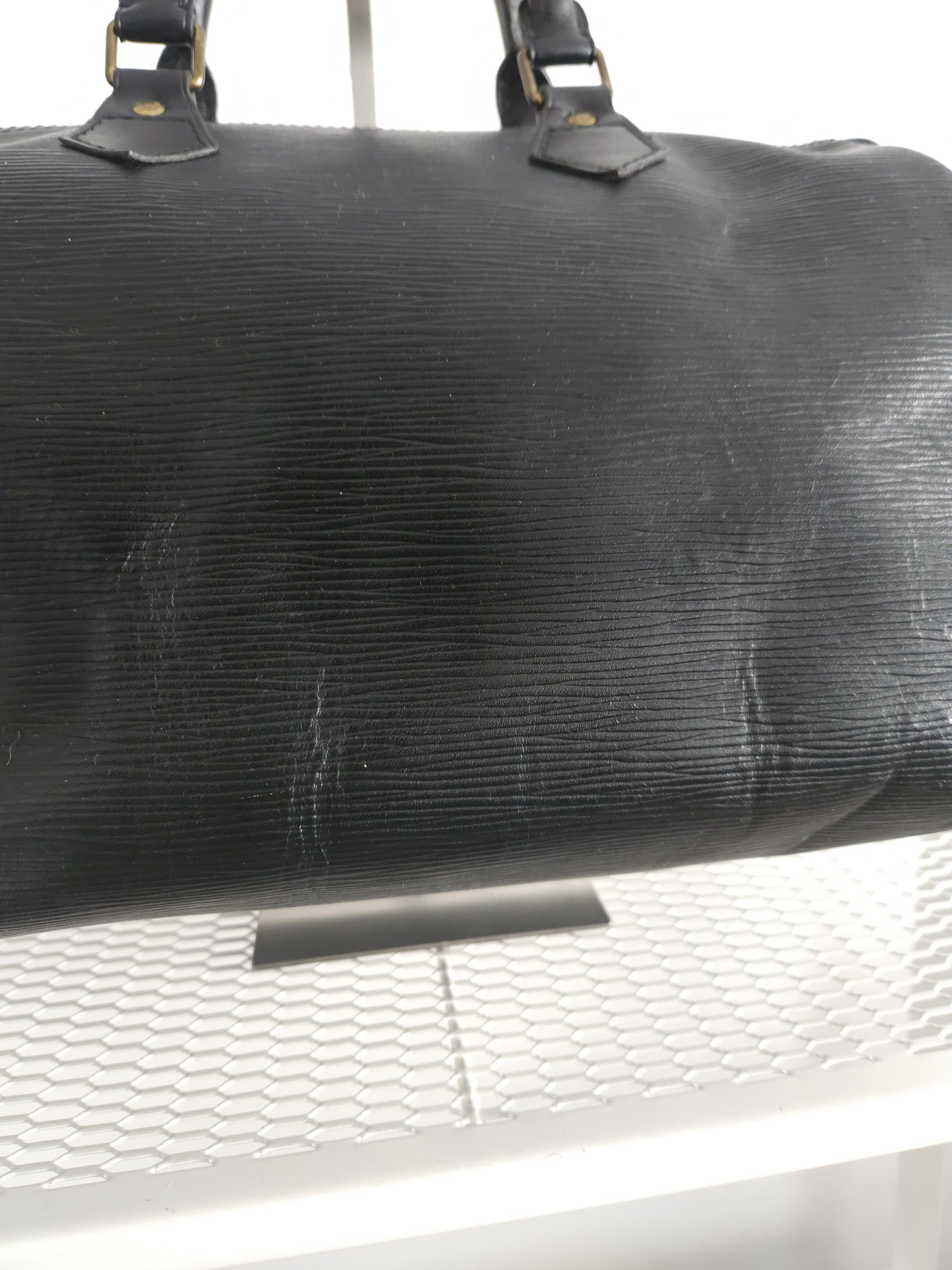 Louis Vuitton Vtg 80s Louis Vuitton epi leather speedy 30 mini boston bag Size ONE SIZE - 17 Thumbnail