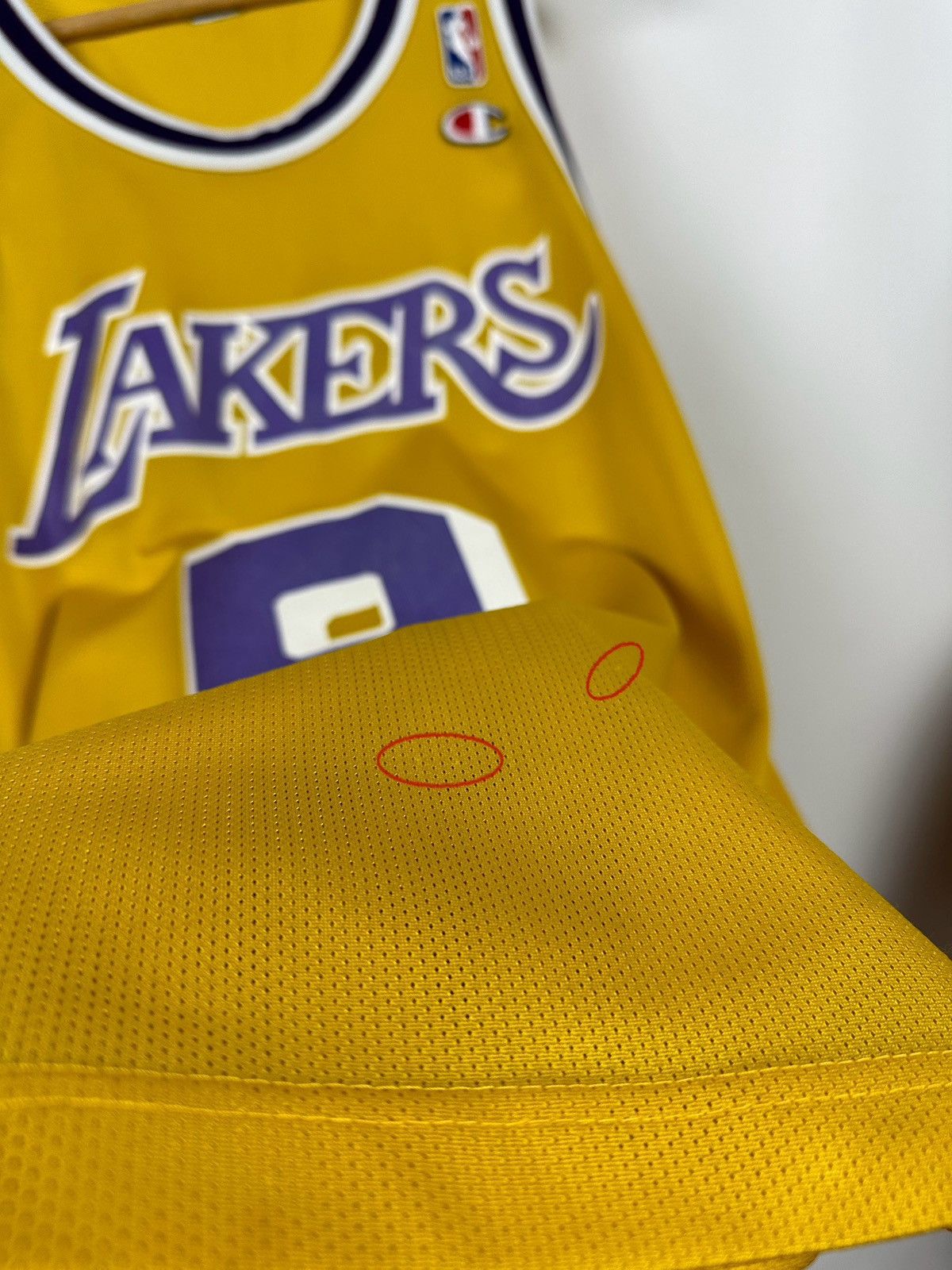 Champion Vintage Los Angeles Lakers Champion Van Exel #9 Jersey Size US S / EU 44-46 / 1 - 23 Thumbnail