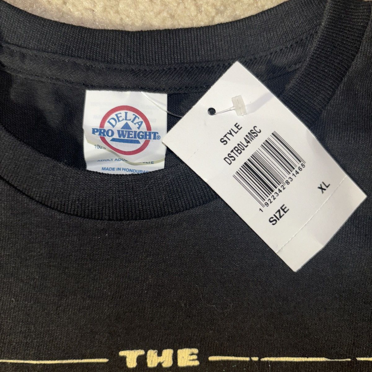 Other The Nightmare Before Christmas Graphic Tee Size XL NWT Size US XL / EU 56 / 4 - 4 Thumbnail