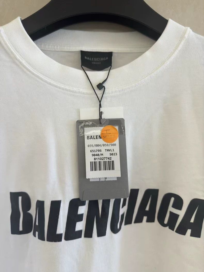 Balenciaga Balenciaga Big Damage Short Sleeve Size US M / EU 48-50 / 2 - 5 Thumbnail