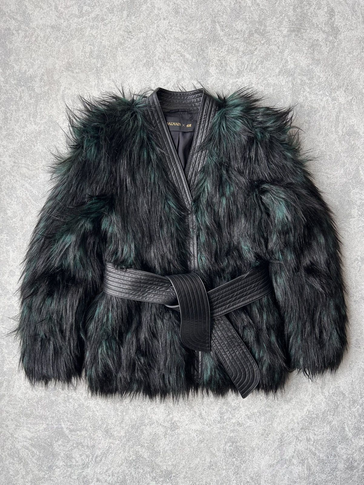 Balmain Balmain x HM Faux Fur Belted Jacket Size XS / US 0-2 / IT 36-38 - 6 Thumbnail