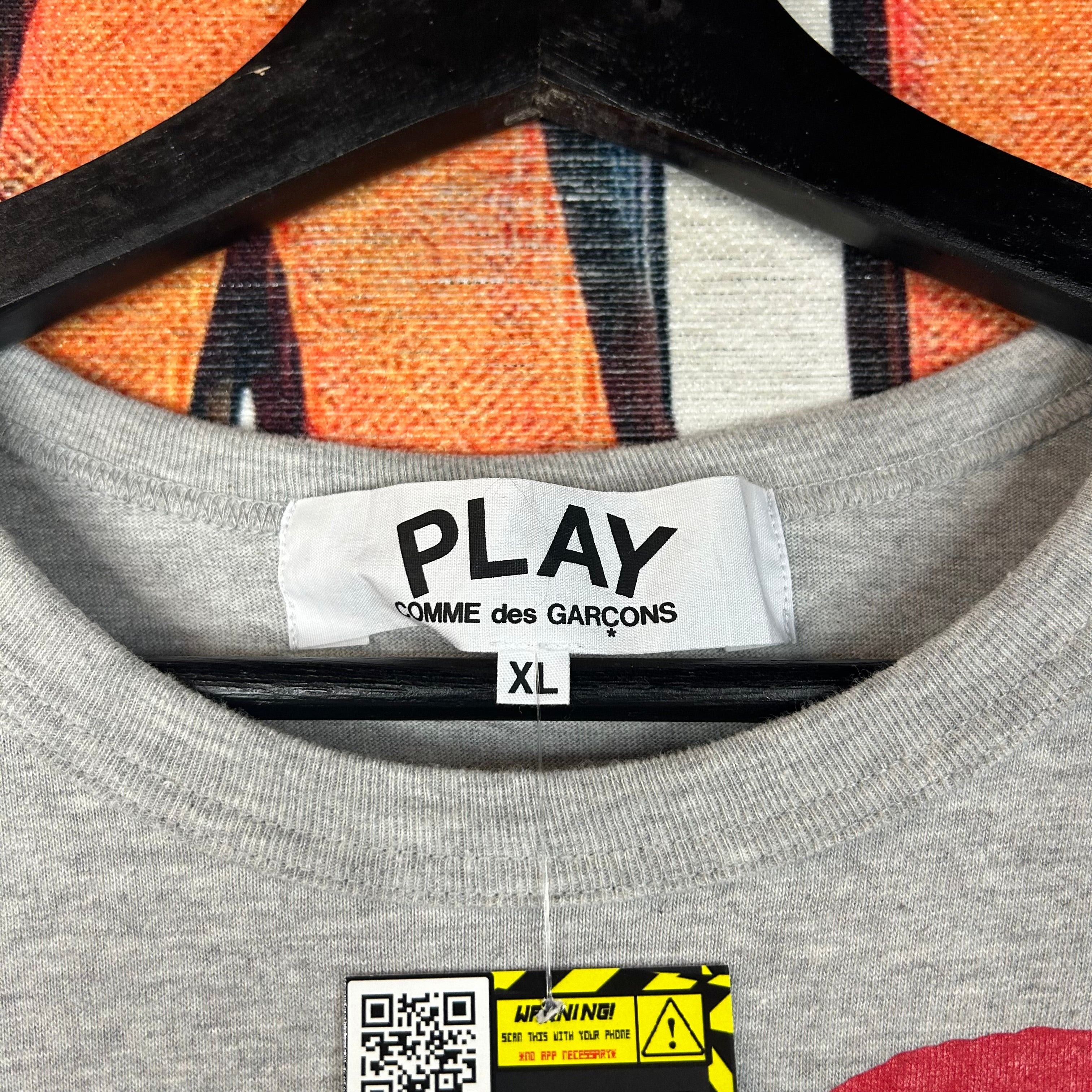 Comme des Garcons Comes Des Garçon PLAY Logo Tee Size XL Size US XL / EU 56 / 4 - 3 Thumbnail