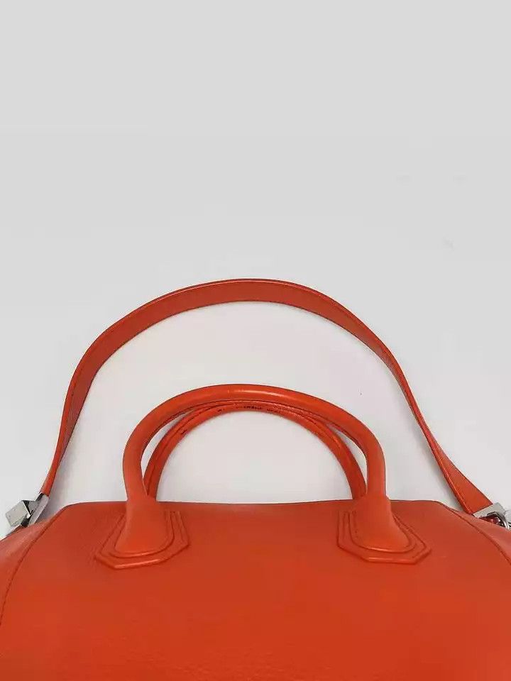Givenchy o1loc1c0824 Size: OS / Shoulder Bag in Red Size ONE SIZE - 8 Thumbnail