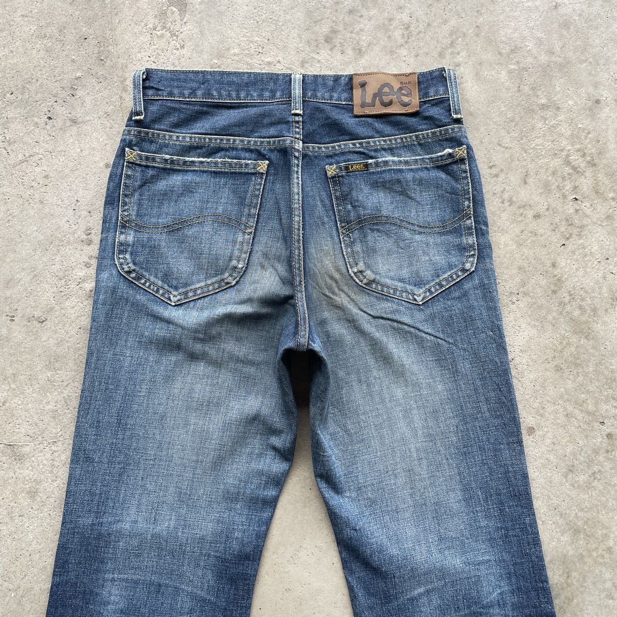 Japanese Brand Vintage Distressed Lee Faded Flare Jeans Denim Pants W28 Size US 28 / EU 44 - 12 Thumbnail