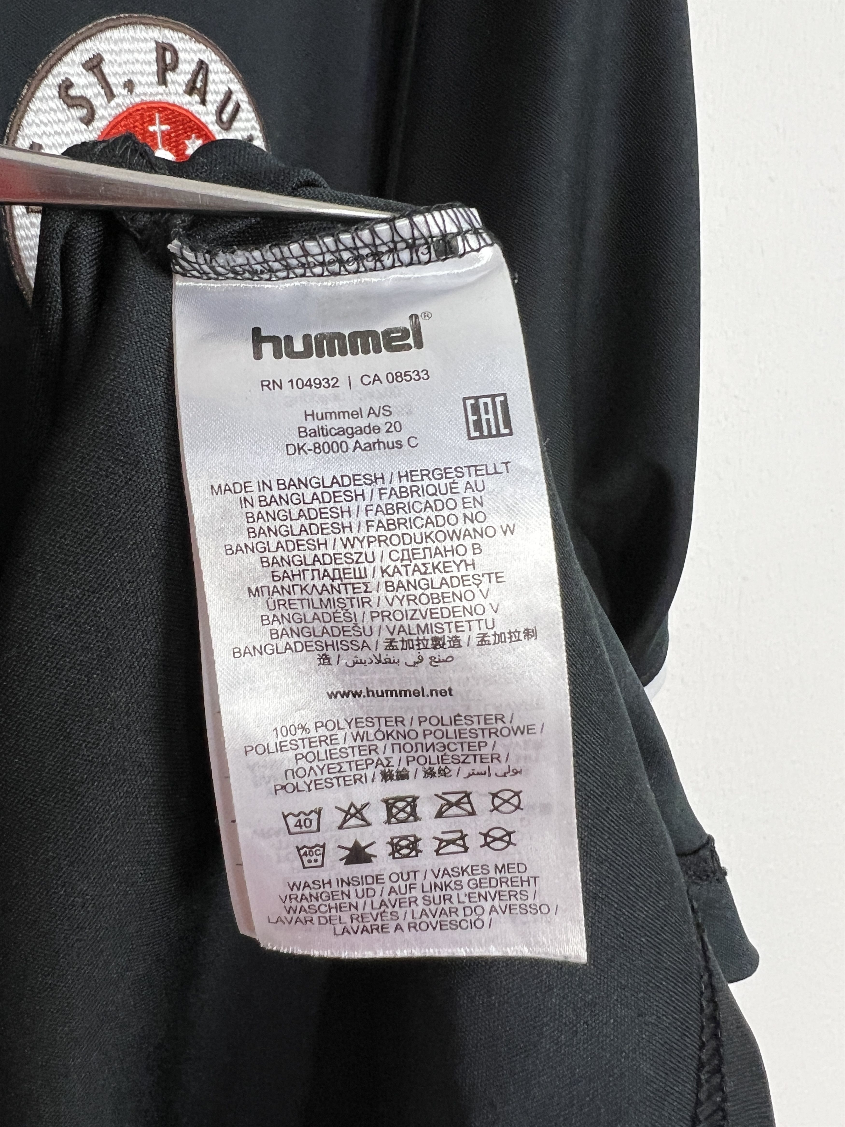 Hummel Hummel St Pauli Football Train Shirt Soccer Jersey Trikot Size US L / EU 52-54 / 3 - 7 Thumbnail