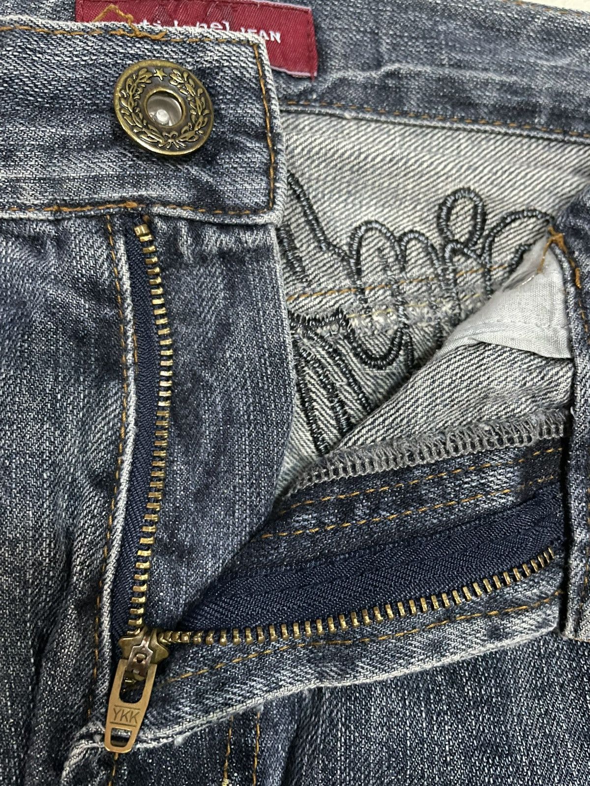 Japanese Brand Vintage Anti-Label Faded Distress Dark Blue Denim Jeans Size US 31 - 6 Thumbnail