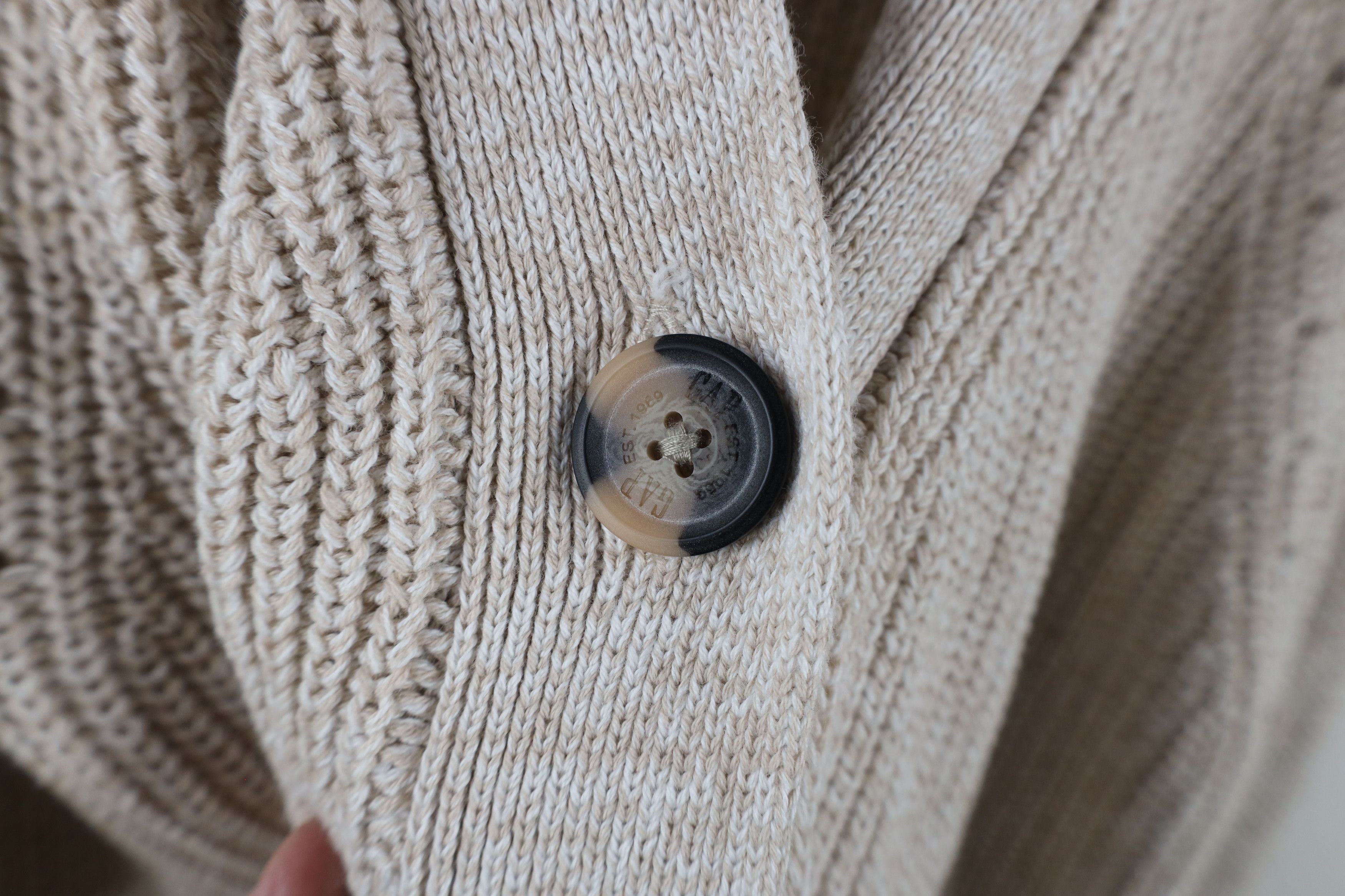 Gap × Vintage Vintage Gap Big Button Chunky Ribbed Knit Cardigan Sweater Size L / US 10 / IT 46 - 5 Thumbnail