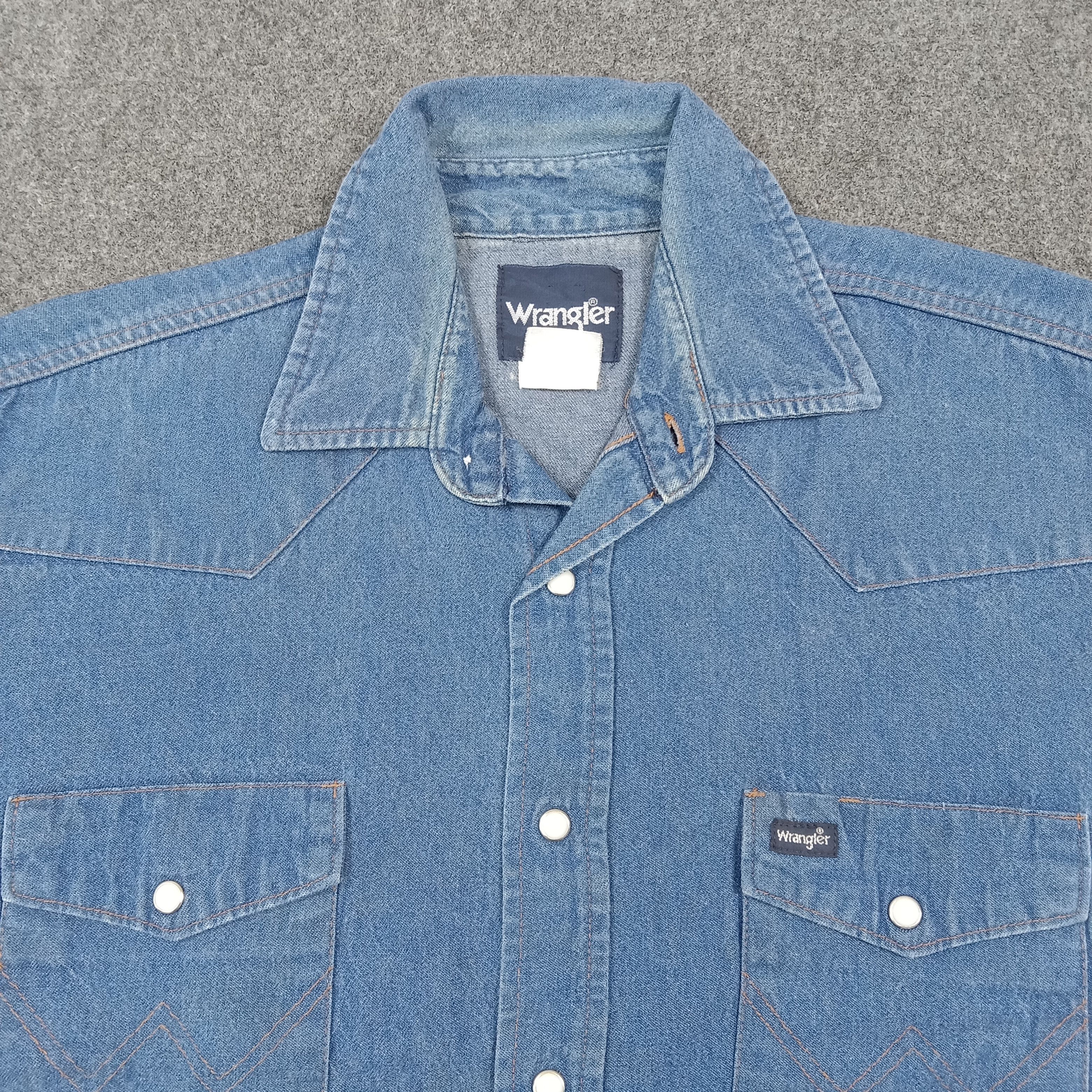 Wrangler Wrangler Denim Western Ranchwear Denim Shirt C276N23 Size US L / EU 52-54 / 3 - 2 Thumbnail