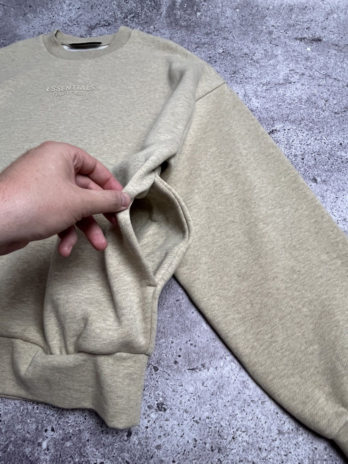Fear of God Fear Of God Essentials Classic Fit Fleece Crewneck Size US M / EU 48-50 / 2 - 8 Thumbnail