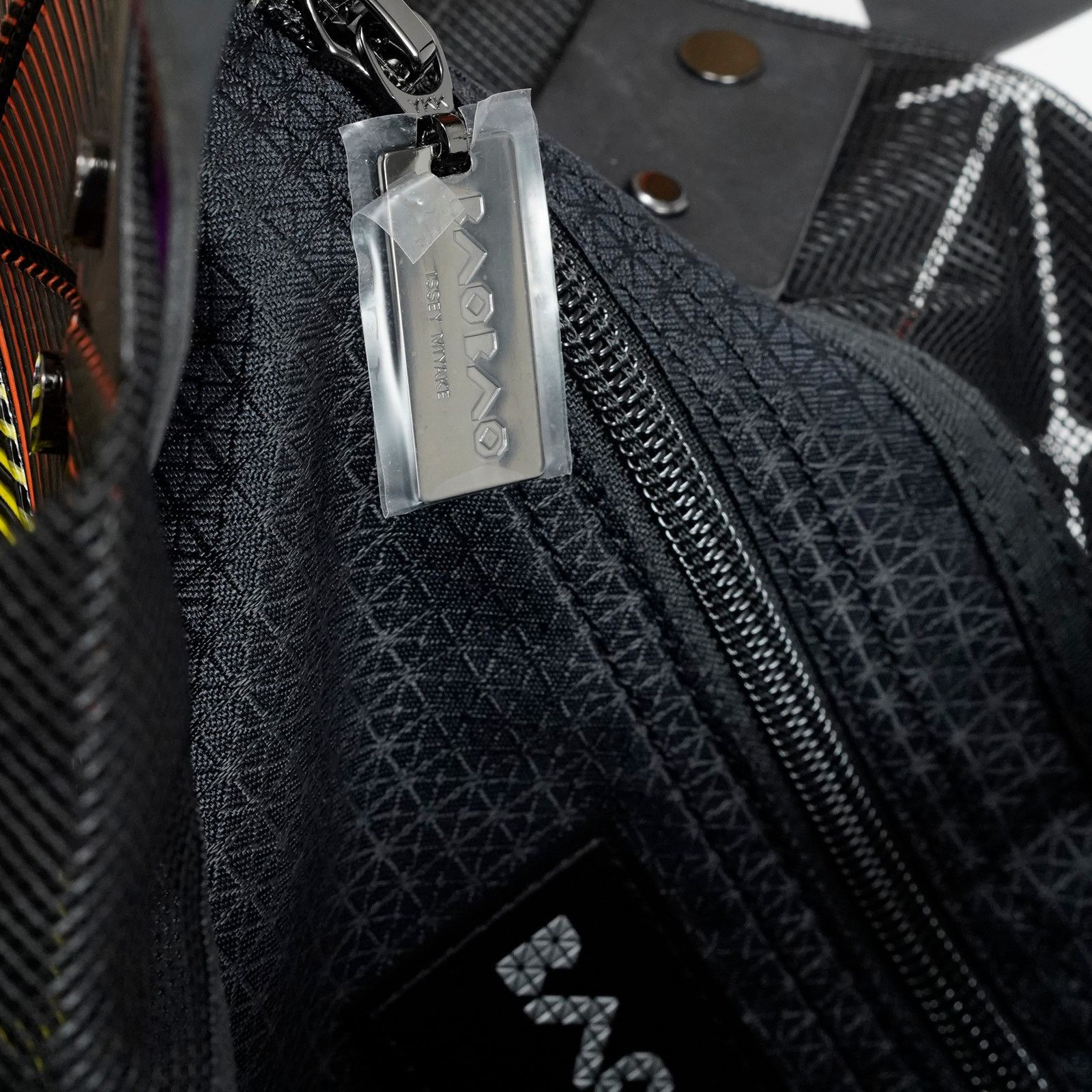 Issey Miyake Bao Bao BAO BAO ISSEY MIYAKE Track “B” Graphic Tote NWOT Size ONE SIZE - 12 Thumbnail