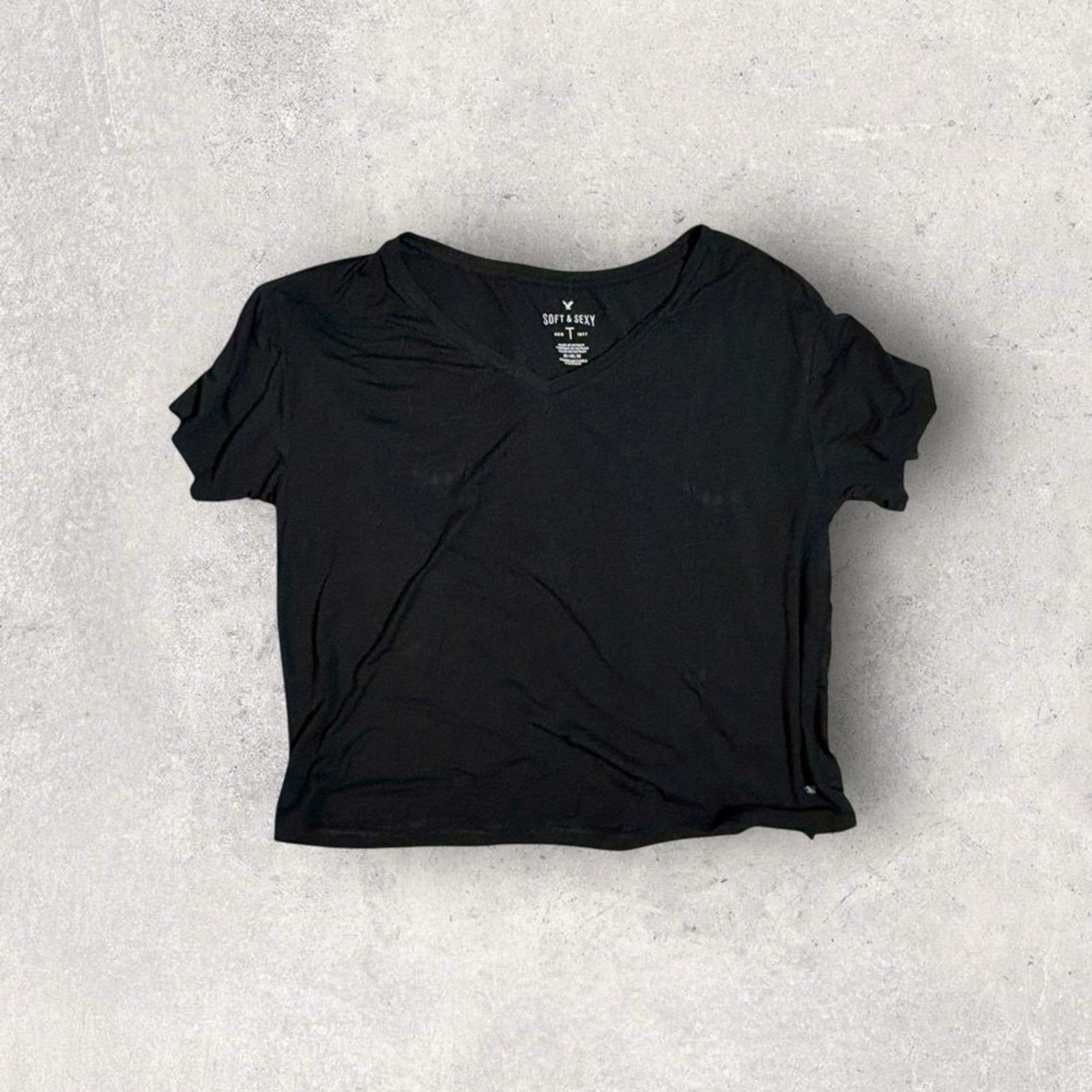 American Eagle Outfitters Aerie Black Relaxed Crop Tee with Cuffed Sleeves Size M / US 6-8 / IT 42-44 - 3 Thumbnail