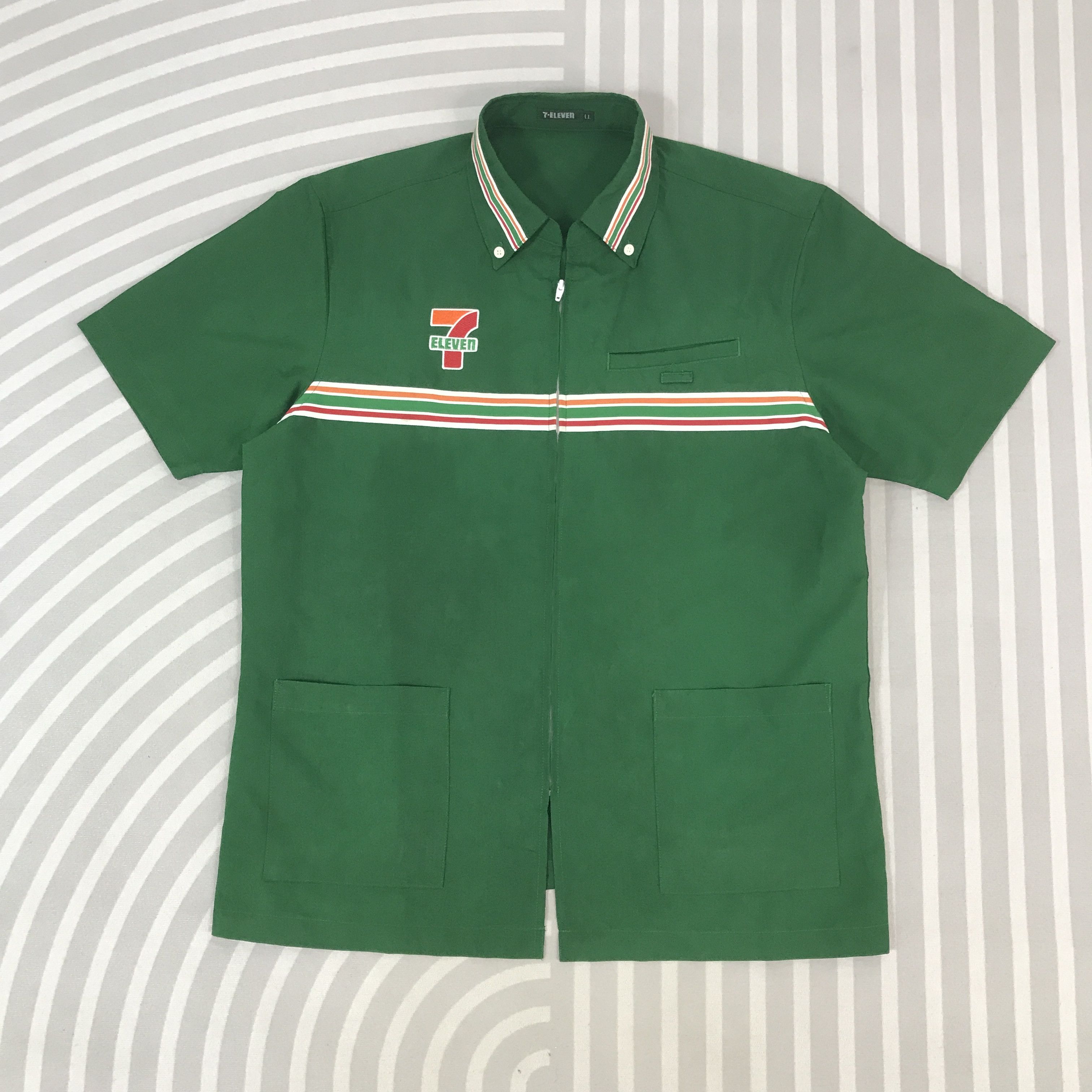 Japanese Brand Vintage 7-Eleven japan uniform shirt Jacket Size US L / EU 52-54 / 3 - 2 Thumbnail