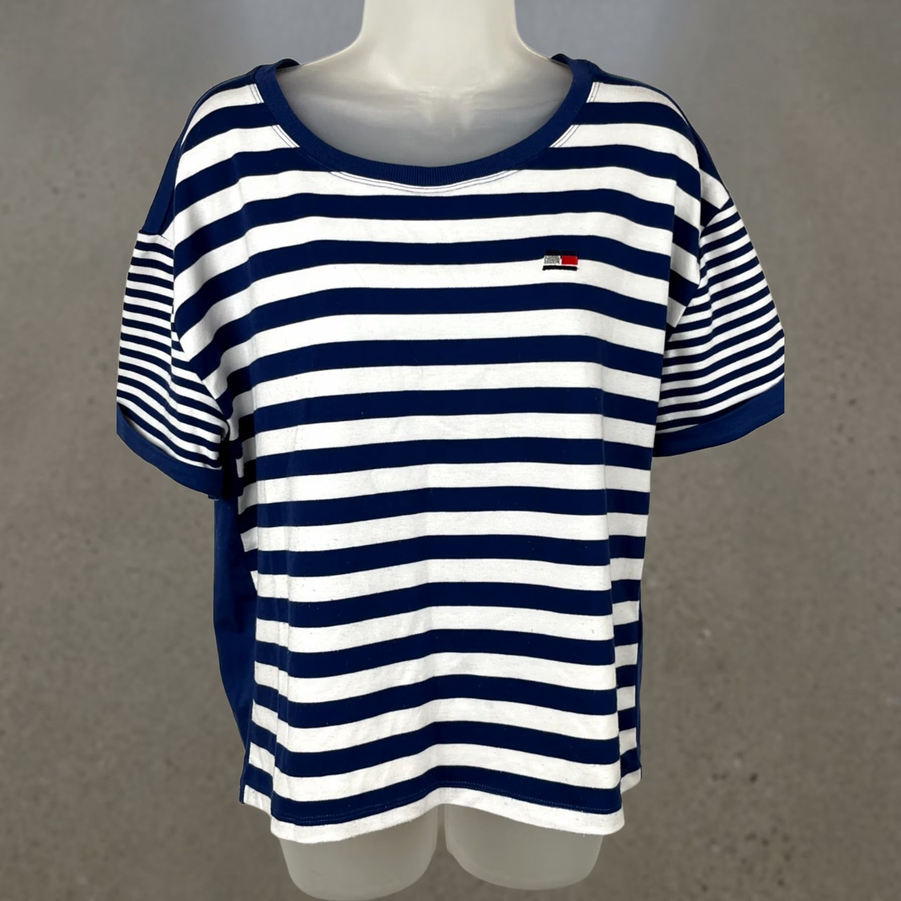 Tommy Hilfiger Tommy Hilfiger Sport Shirt Womens L Blue White Stripe Short Sleeve Boxy Top Size L / US 10 / IT 46 - 1 Thumbnail