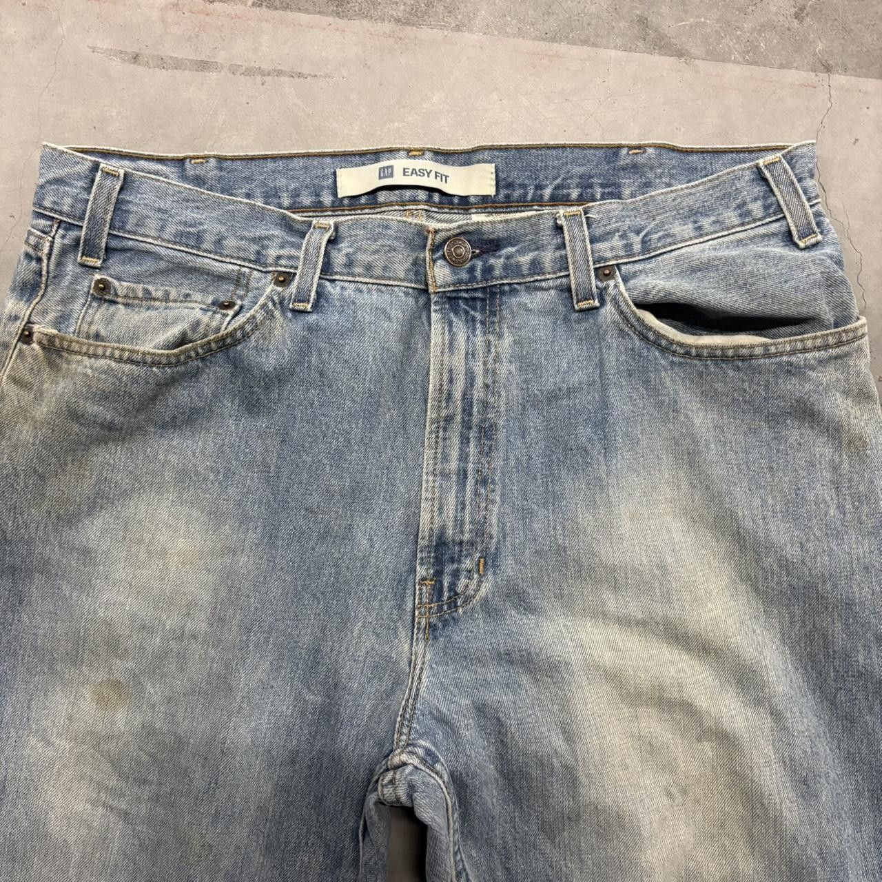 Vintage Crazy Vintage Y2K/2000s Super Baggy Gap Easy Fit Medium Wash Denim Jeans! Size US 36 / EU 52 - 4 Thumbnail