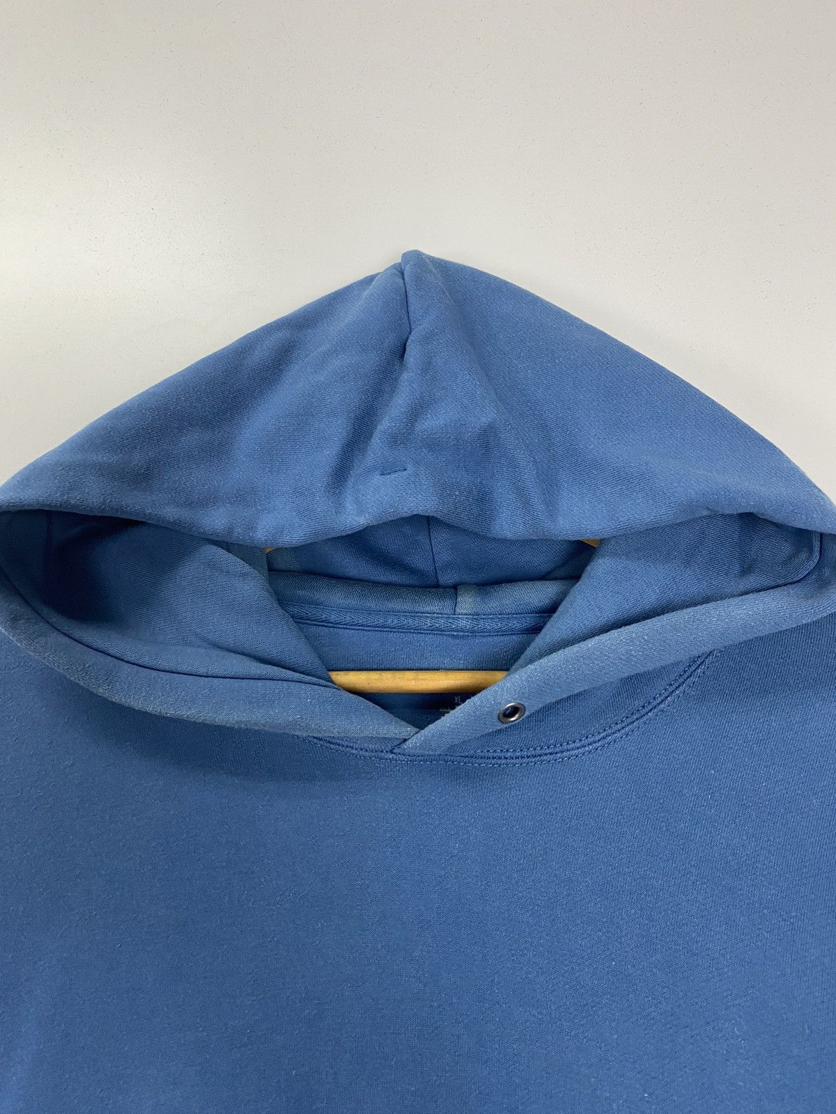 Uniqlo Uniqlo Hoodies Size US XL / EU 56 / 4 - 6 Thumbnail
