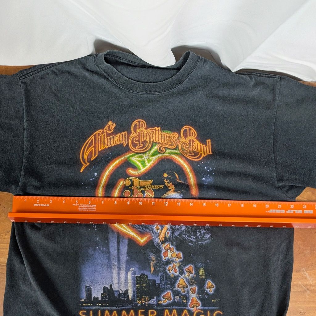 Vintage 2004 Dated Allman Brothers 35 Years Summer magic T-Shirt Size US L / EU 52-54 / 3 - 6 Thumbnail