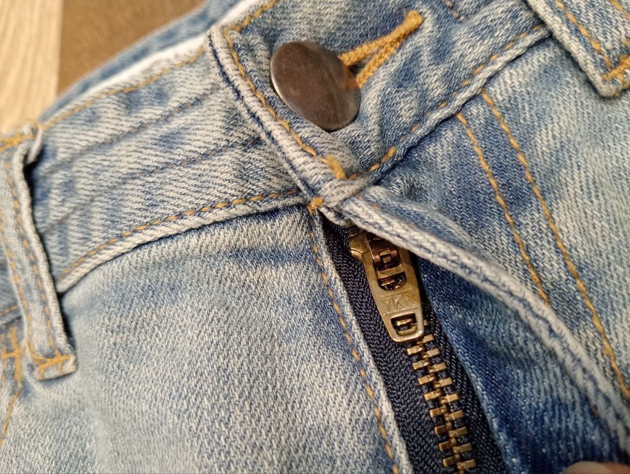 Number (N)ine NUMBER NINE JAPAN DISTRESSED LIGHT BLUE STRETCH DENIM PANTS Size US 30 / EU 46 - 6 Thumbnail