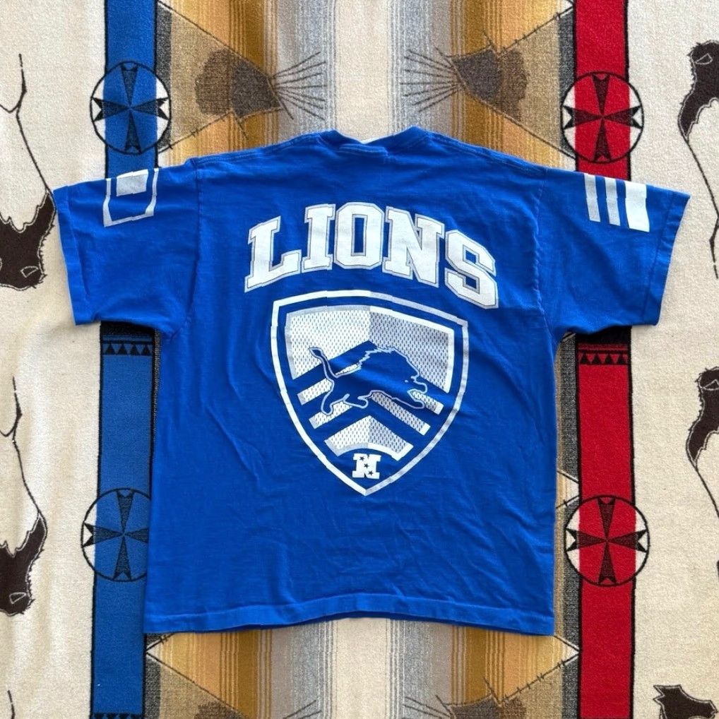 Pro Player VINTAGE Detroit Lions Pro Player Double Sided T-Shirt Size XL Men Short Sleeve Blue 90s NFL Football Lions ProPlayer Regular fit United States Size US XL / EU 56 / 4 - 2 Thumbnail