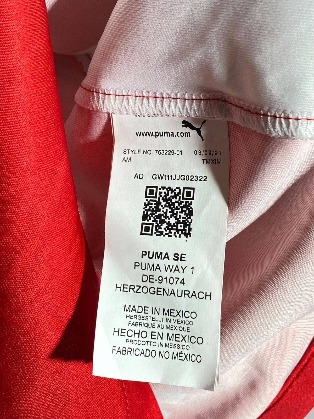 Puma New Puma Chivas de Guadalajara 2021 2022 Home Football Shirt Size US L / EU 52-54 / 3 - 17 Thumbnail
