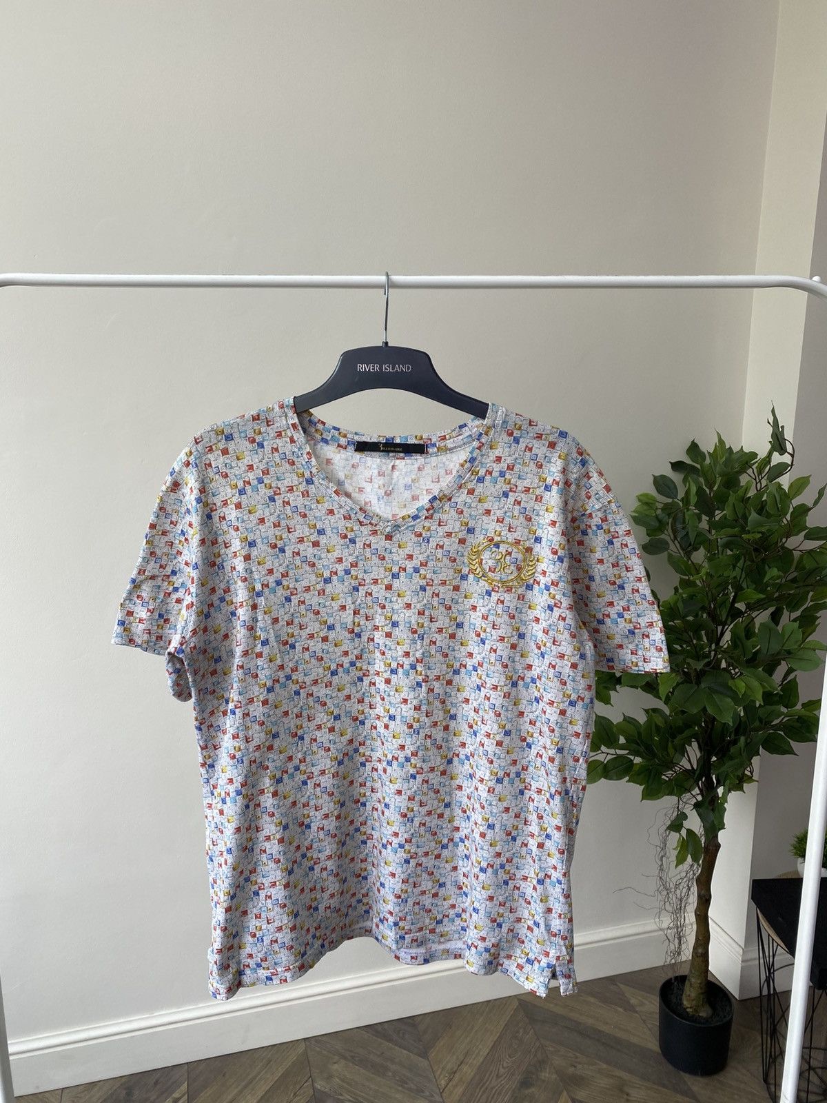 Vintage Billionaire Couture Luxury v-neck T-Shirt