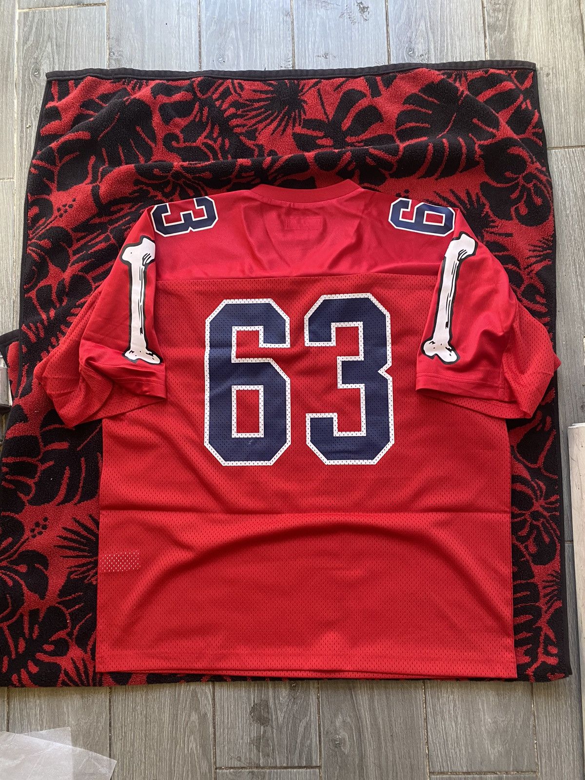 Supreme Supreme Bones Football Jersey Medium Size US M / EU 48-50 / 2 - 2 Thumbnail