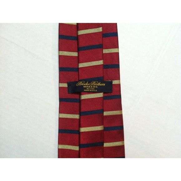 Brooks Brothers BROOKS BROTHERS MENS NEW RED 100%SILK TIE WIDTH:3 1/2" Size ONE SIZE - 3 Thumbnail