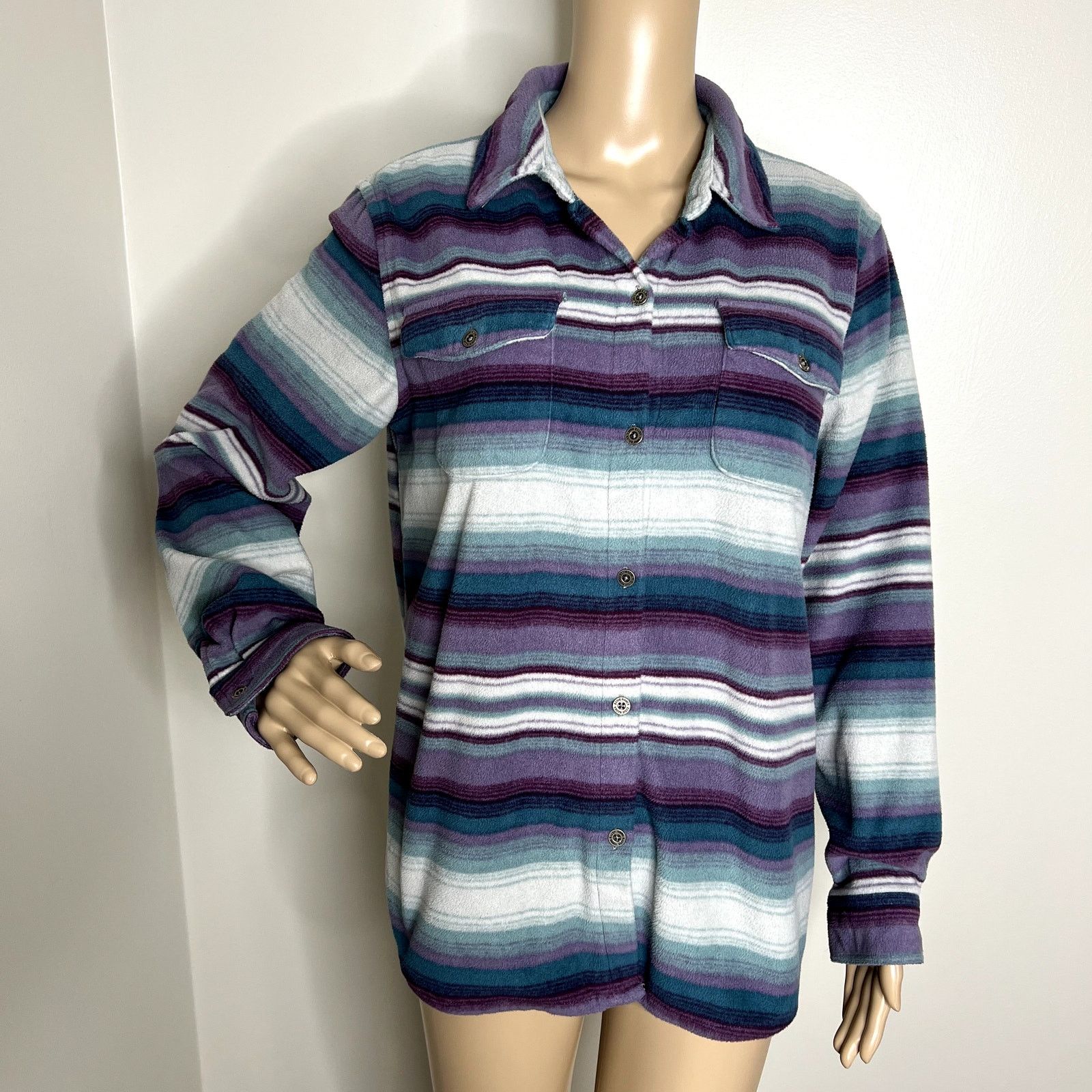 Eddie Bauer Eddie Bauer Striped Button Down Long Sleeve Top Size M / US 6-8 / IT 42-44 - 1 Thumbnail