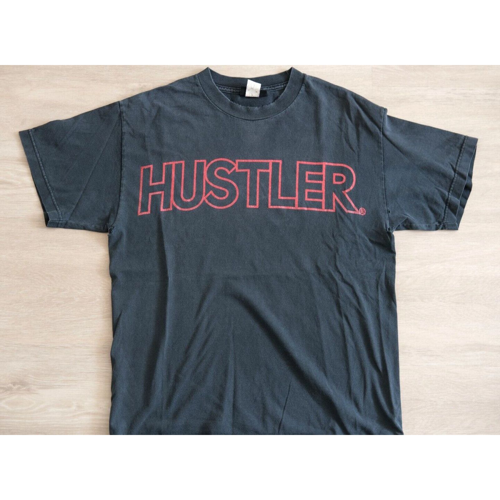 Other Vintage 90s Hustler FLYNT Naughty Shirt Large Black Fade Size US L / EU 52-54 / 3 - 1 Thumbnail
