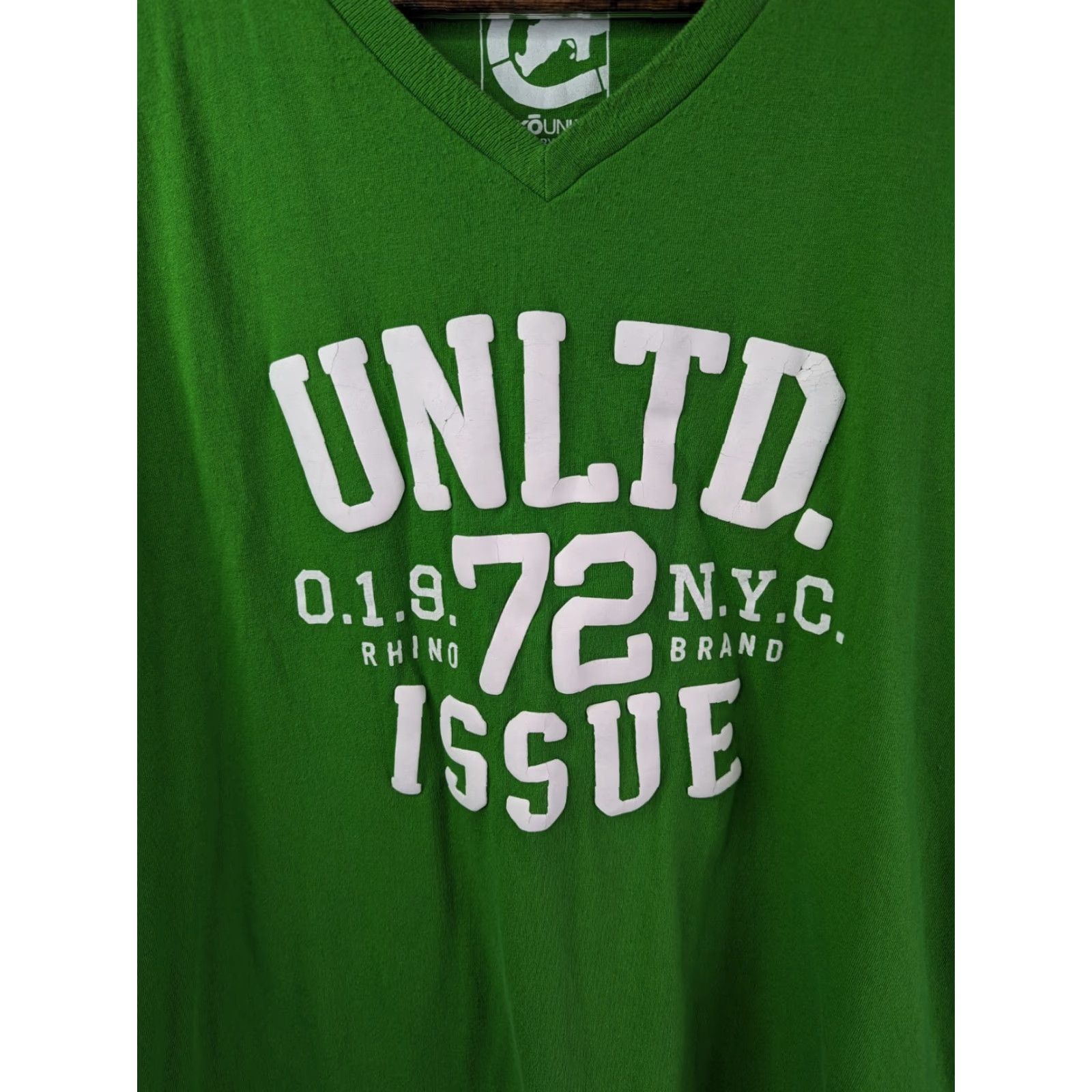 Ecko Unltd. VINTAGE Ecko Unltd. NYC 1972 Issue Tee Shirt Green V-Neck Men 3XL Shirt Mens Streetwear Size US XXL / EU 58 / 5 - 2 Thumbnail