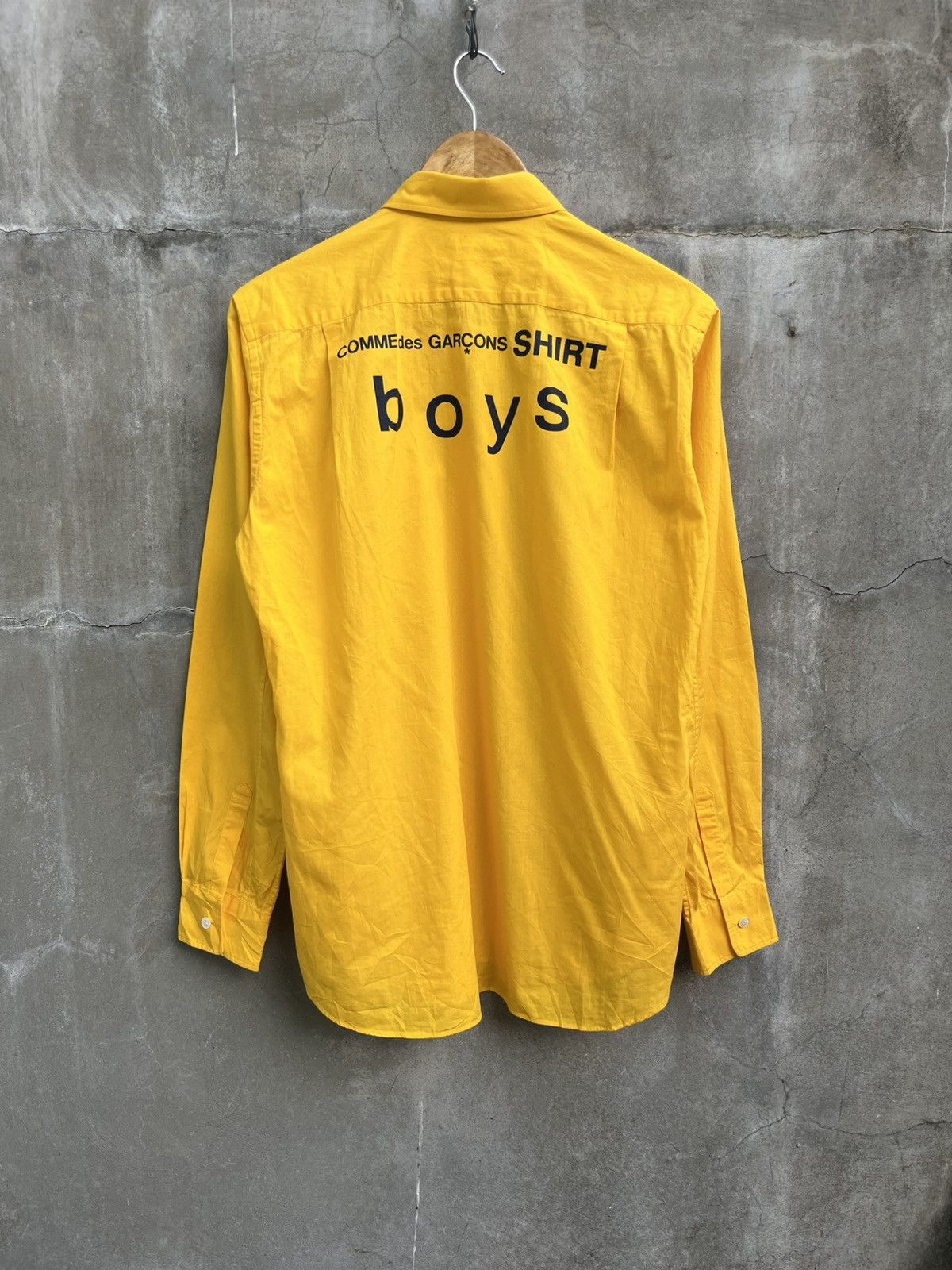 Comme des Garcons SHIRT Back Logo Button Up Shirt Size US L / EU 52-54 / 3 - 1 Thumbnail