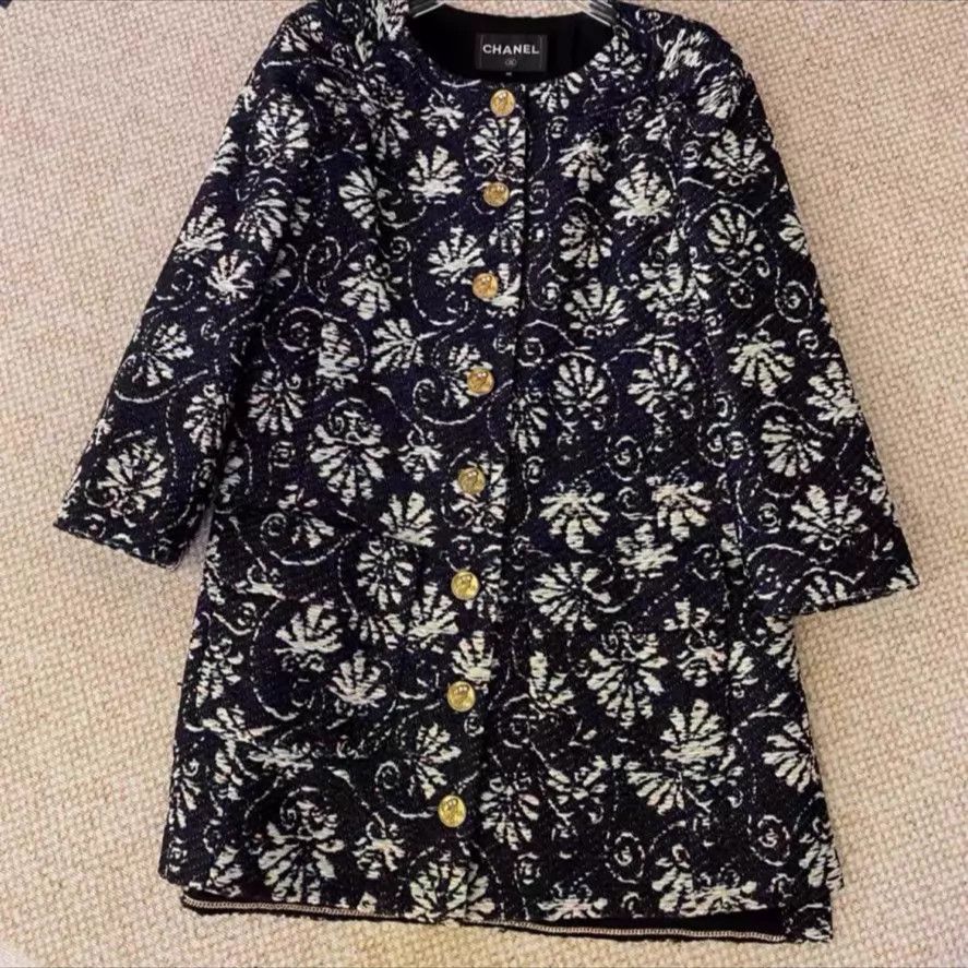 Chanel Chanel Women's Jacket 34 Size XS / US 0-2 / IT 36-38 - 1 Thumbnail