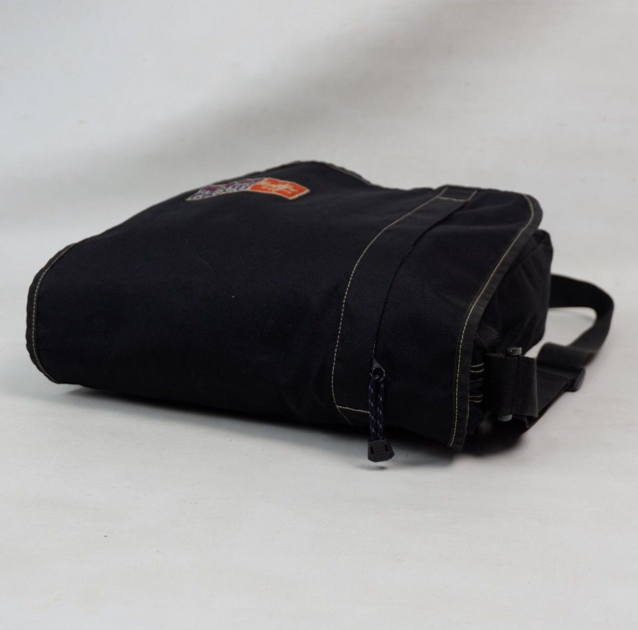 Stussy × Vintage Stussy Vintage Outdoor All Season Gear Messenger/Sling Bag Size ONE SIZE - 4 Thumbnail