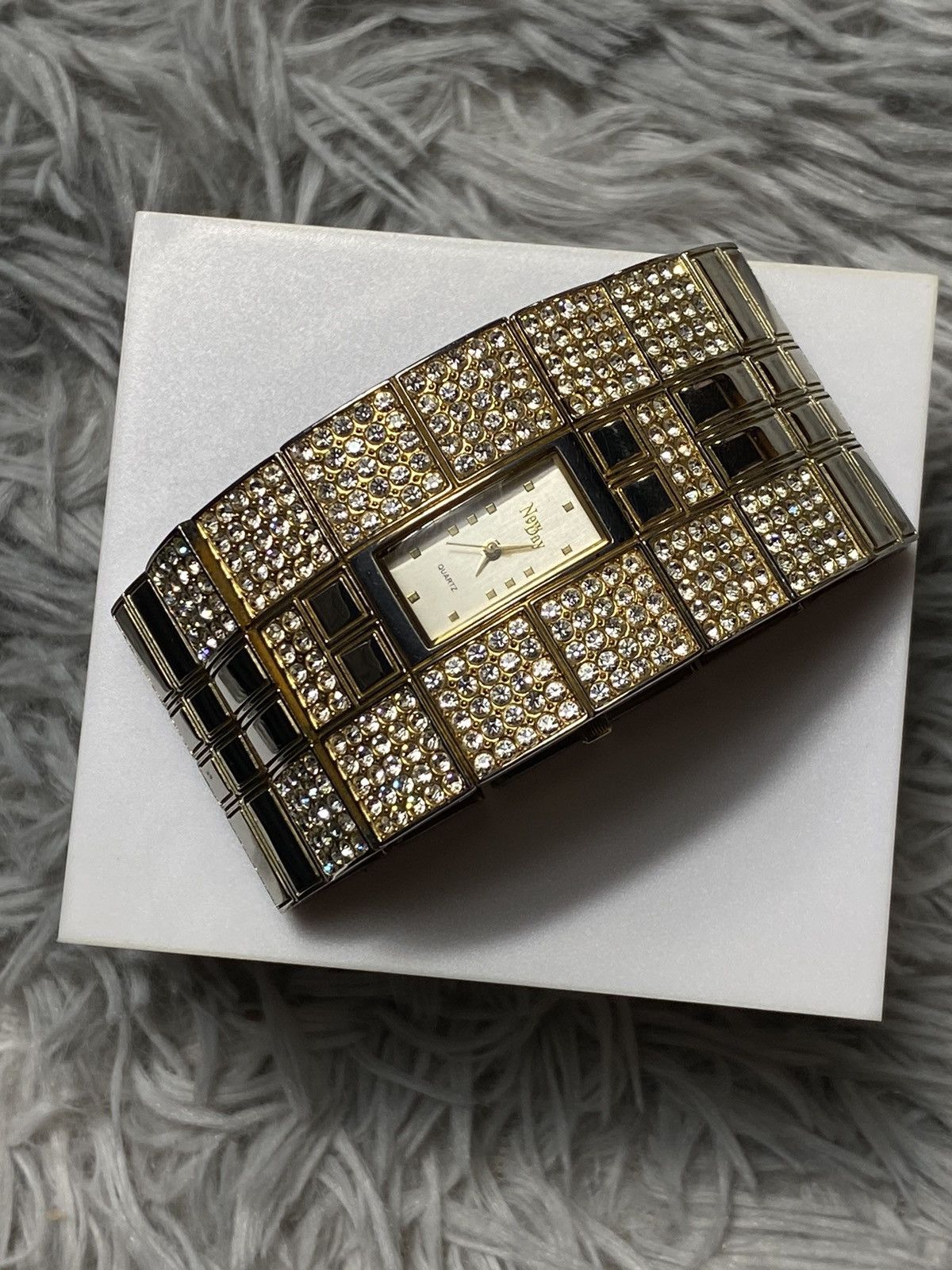 Japanese Brand Gold Crystal Bracelet Watch - Japanese Brand Size ONE SIZE - 2 Thumbnail