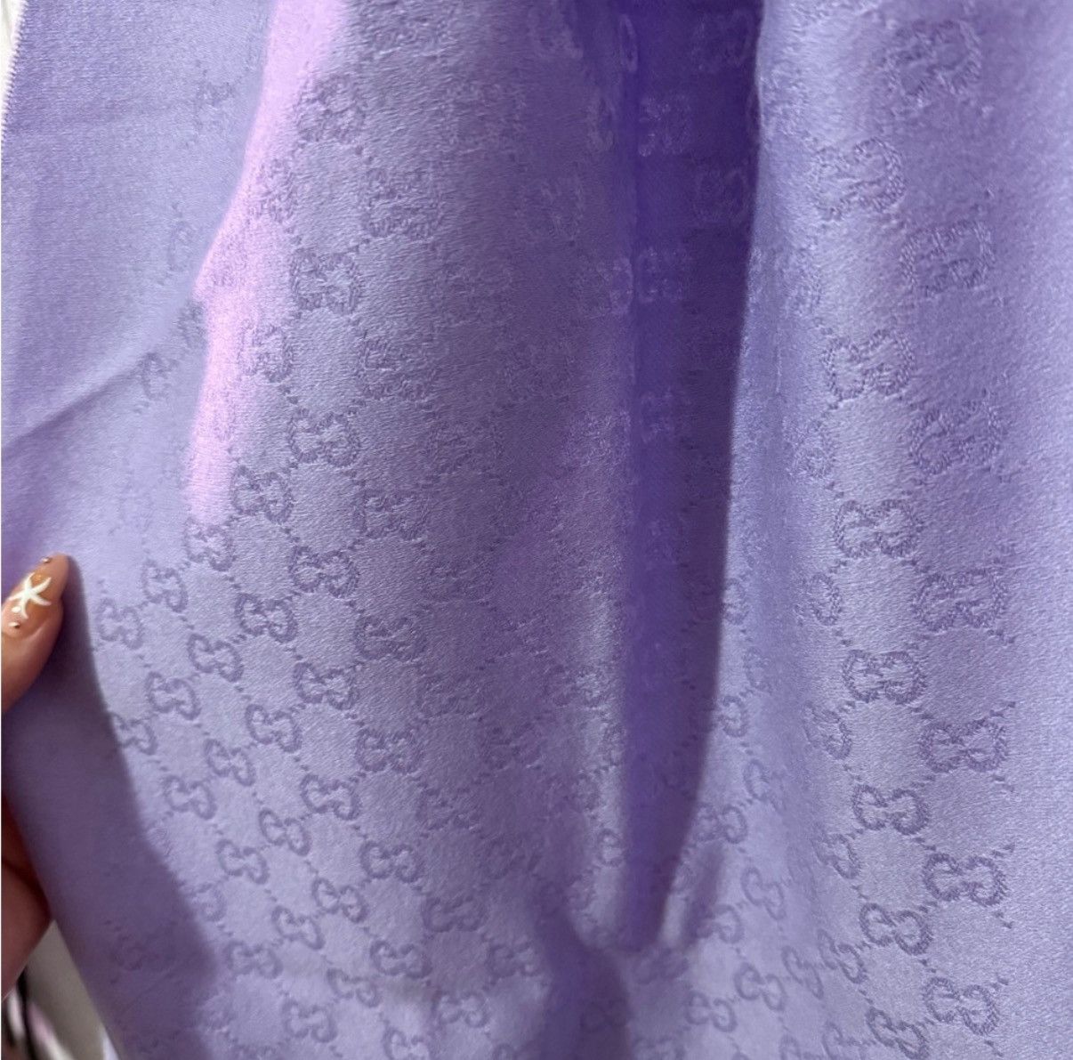 Gucci 100% Cashmere Lavender GG Scarf Size ONE SIZE - 2 Thumbnail