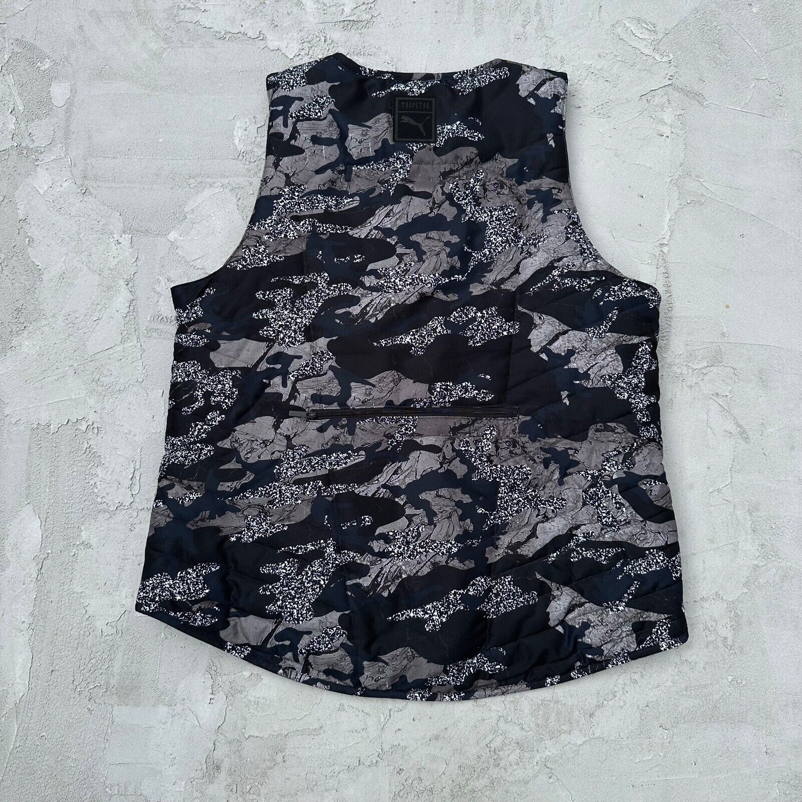 Puma × Trapstar London NWT Puma Trapstar Rev Bib Camo Puffer Vest Size US XL / EU 56 / 4 - 4 Thumbnail