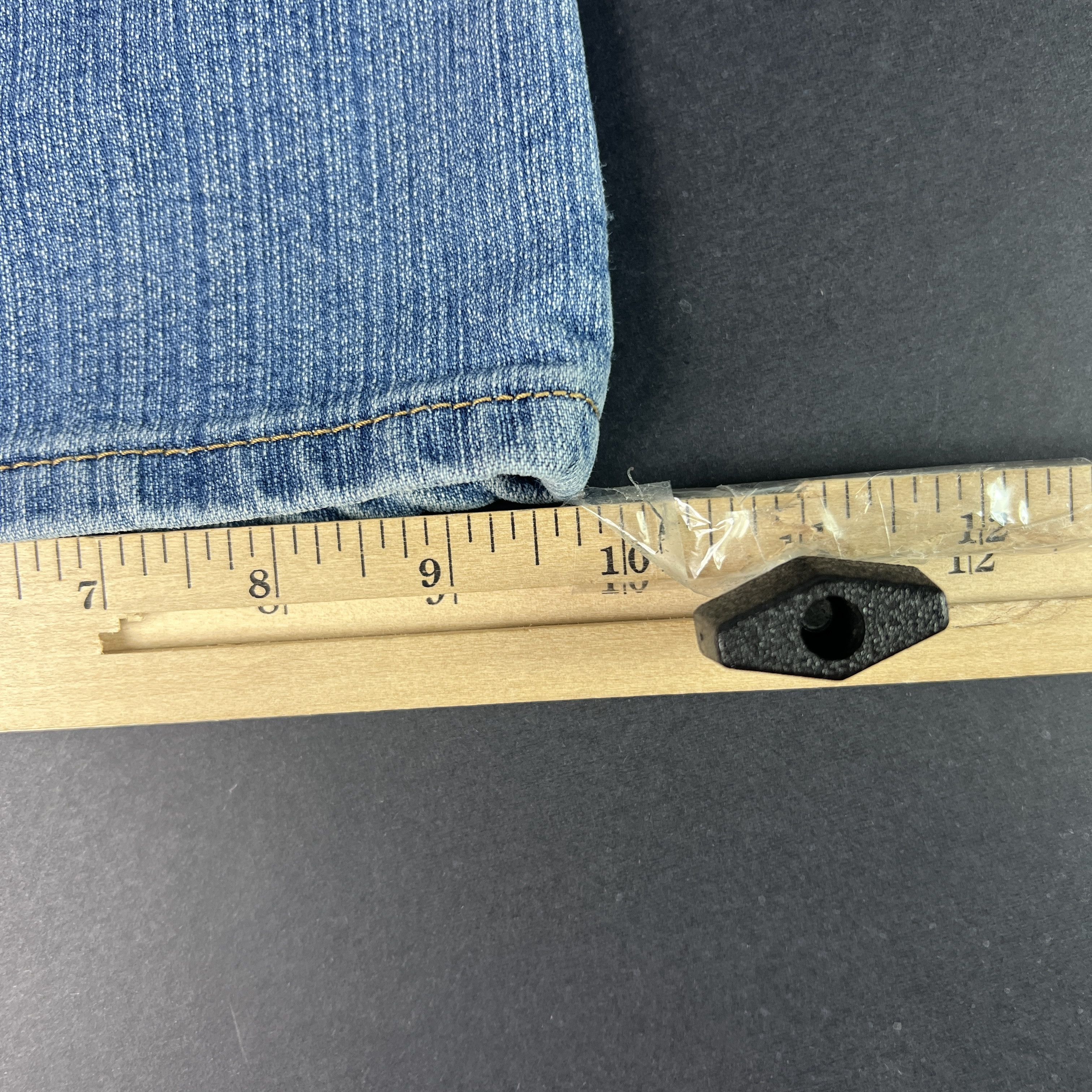 Calvin Klein Y2K Calvin Klein Jeans Low Rise Flare Blue Faded Denim Size 30" / US 8 / IT 44 - 14 Thumbnail