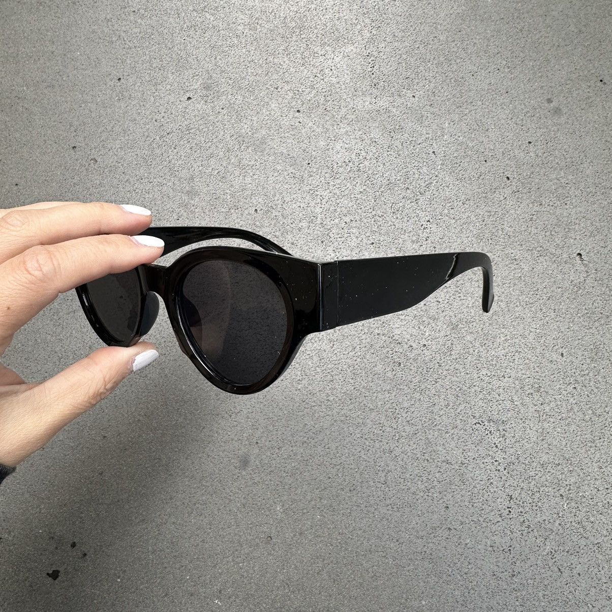 Other SUNGLASSES BRAND NEW CLASSIC RETRO VINTAGE LE97187-01 Size ONE SIZE - 2 Thumbnail