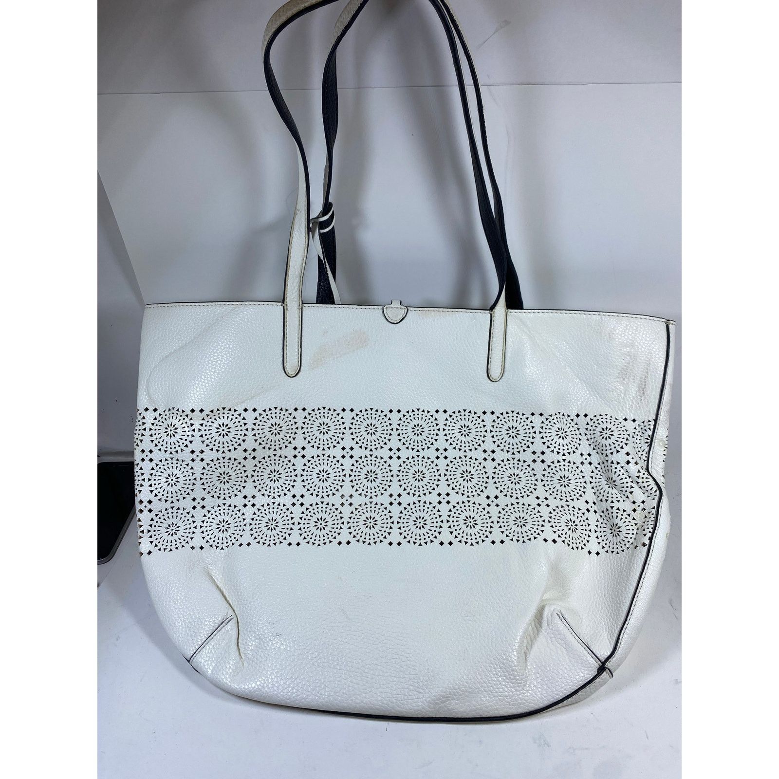 Ralph Lauren Ralph Lauren Perforated Chatilly II Classic Bag w/ Wallet Size ONE SIZE - 7 Thumbnail