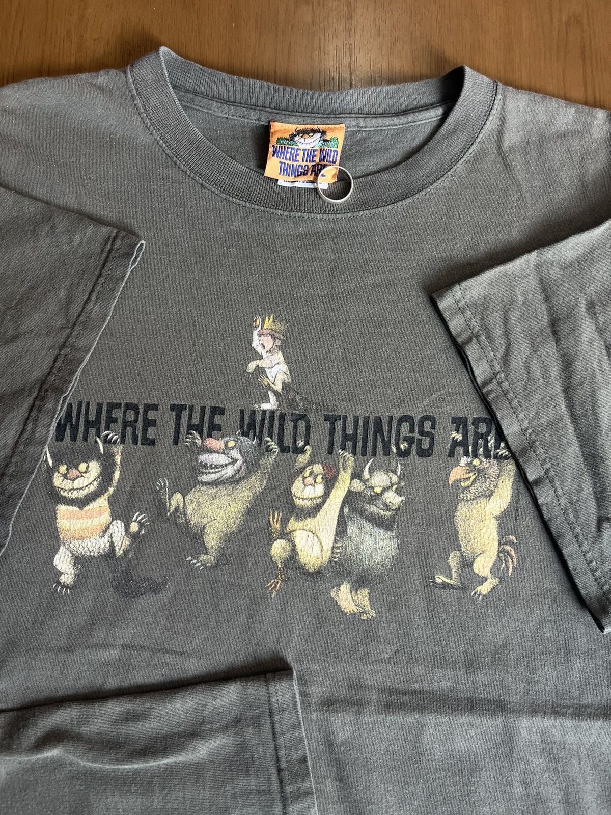 Universal Studios Vintage WHERE THE WILD THINGS ARE 00’s Universal Tshirt Size US XL / EU 56 / 4 - 7 Thumbnail