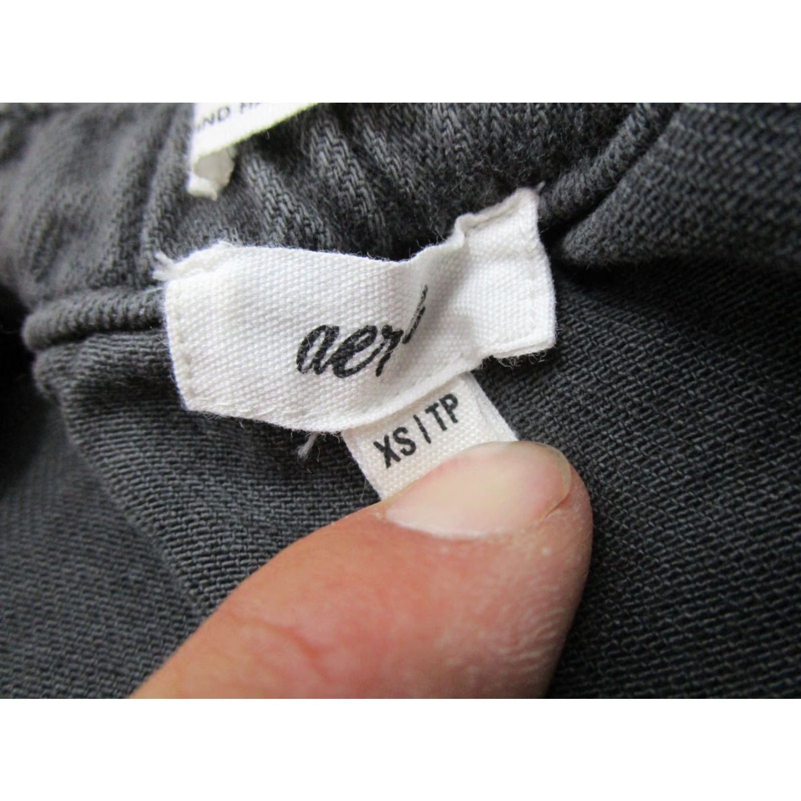 Vintage Aerie Black Elastic Waist Mini Skirt Women's XS Cotton Blend Skirt Womens Size 26" / US 2 / IT 38 - 2 Thumbnail