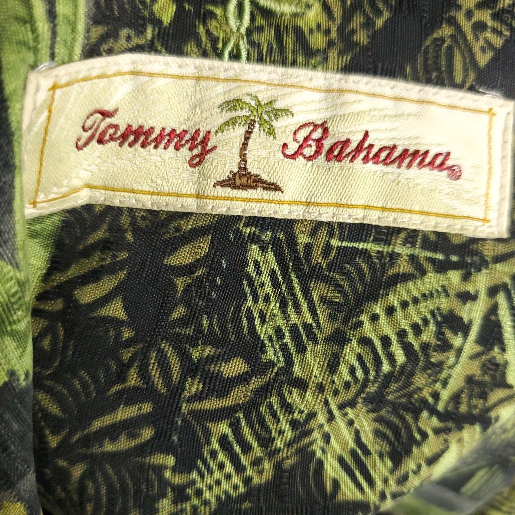 Tommy Bahama Tommy Bahama Shirt Mens XL Black Silk Hawaiian Button Up Short Sleeve Shirt Size US XL / EU 56 / 4 - 7 Thumbnail