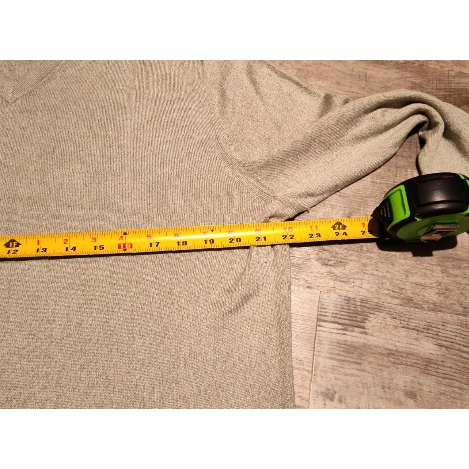 Banana Republic Banana Republic Cashmere Silk Sweater Large V-Neck Light Green Solid Men’s Classic Designer Preppy Size US L / EU 52-54 / 3 - 7 Thumbnail