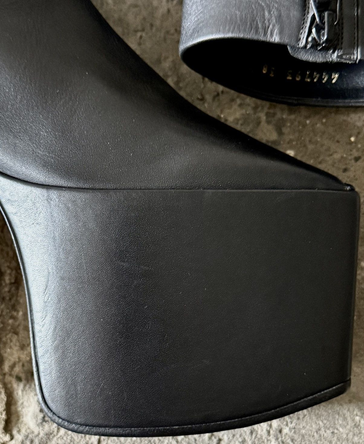 Balenciaga Balenciaga - Demna - FW16 - Runway Platform Boots -Calf Skin Size US 8 / IT 38 - 10 Thumbnail