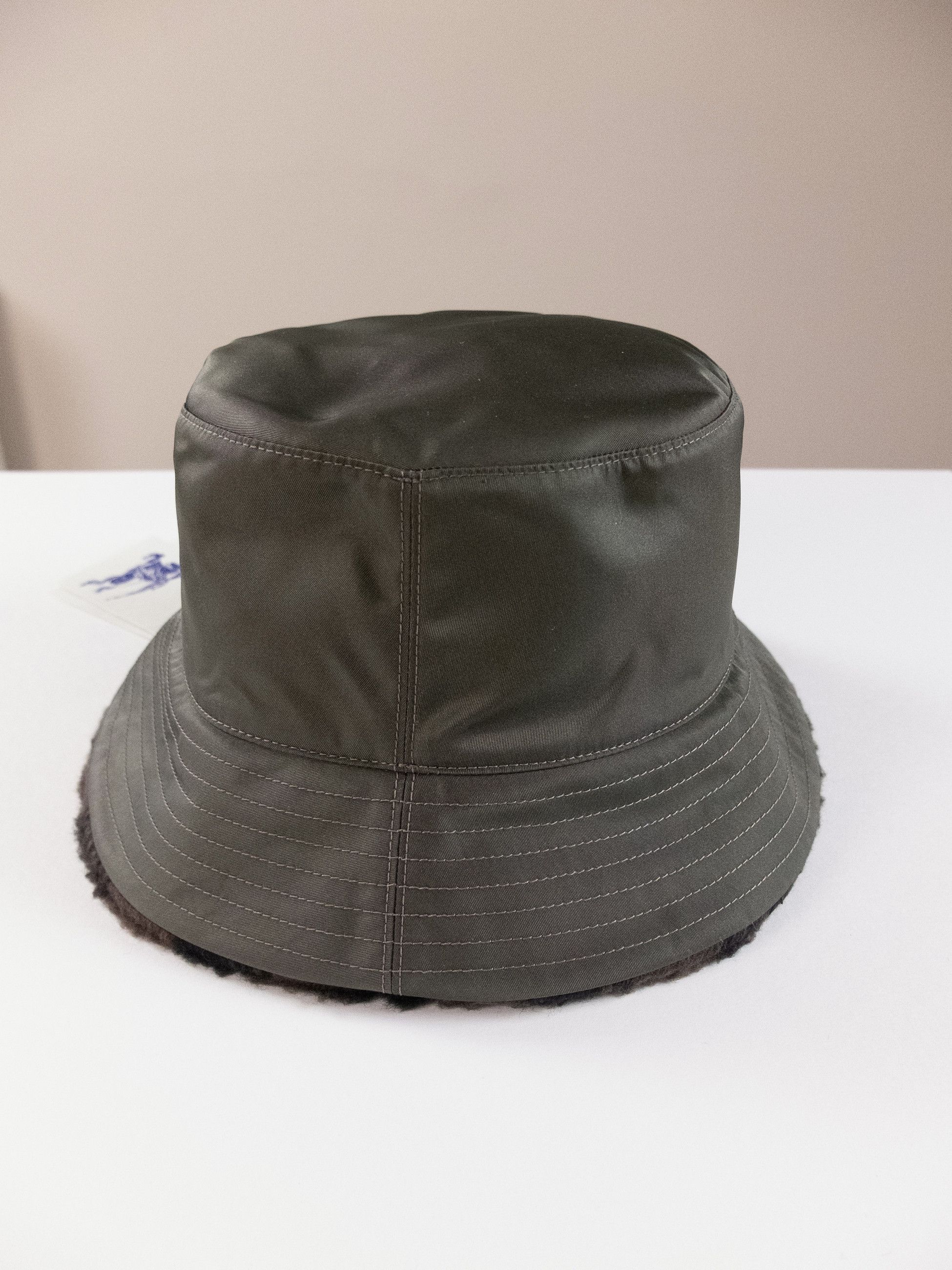 Burberry BURBERRY green brown nylon check reversible bucket hat Size ONE SIZE - 6 Thumbnail