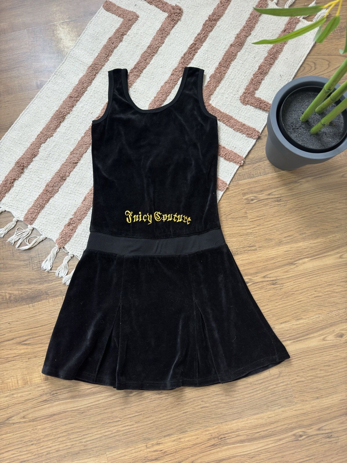 Juicy Couture VINTAGE VELOUR JUICY COUTURE MINI DRESS Size L / US 10 / IT 46 - 2 Thumbnail