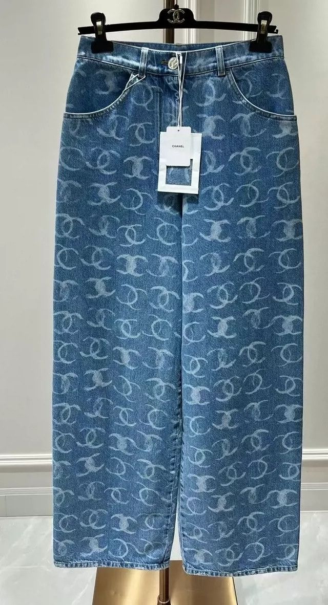 Chanel Chanel Preview Series Blue Logo Wide-leg Jeans Size 25" / US 0 / IT 36 - 1 Thumbnail