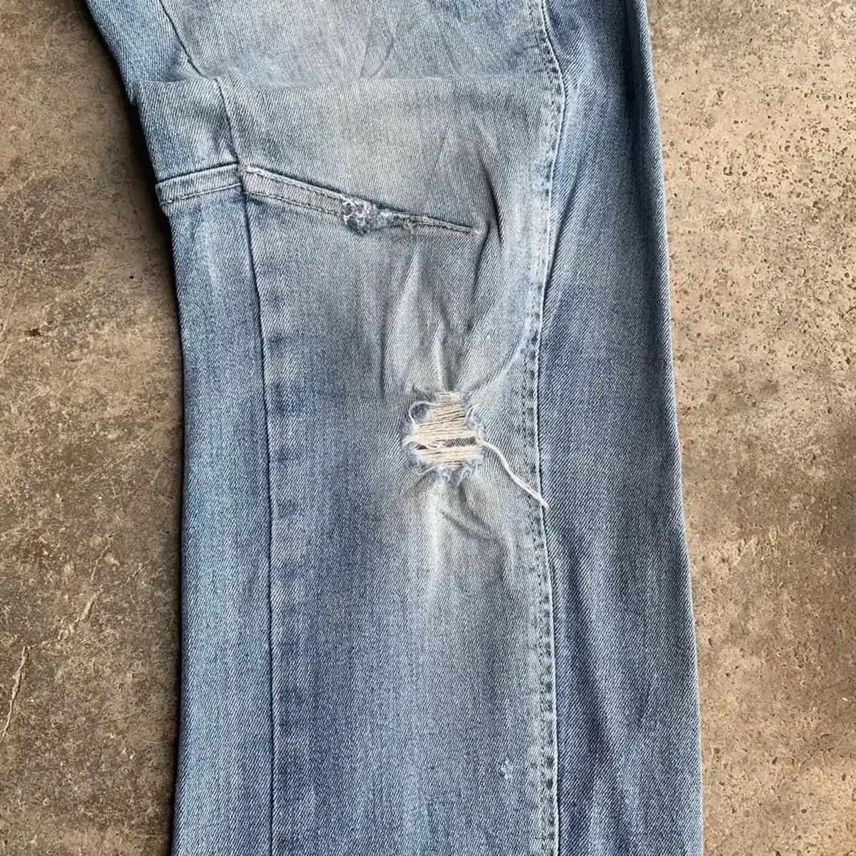 Vintage DISTRESSED DENIM TROUSERS HUMMER CURVE LEGS JEAN FADED PANTS Size US 29 - 9 Thumbnail